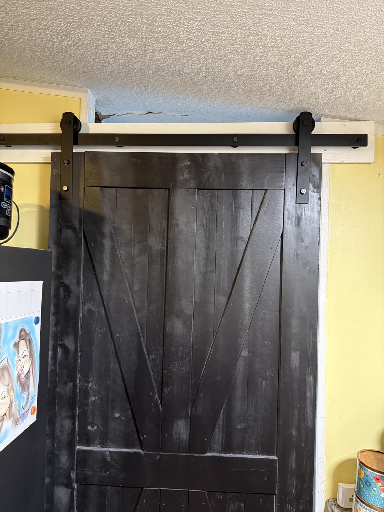 SMARTSTANDARD 6.8 FT Heavy Duty Sturdy Sliding Barn Door Hardware Kit, Black, Whole Set Includes 1x Pull Handle Set & 1x Floor Guide, Fit 36in-40in Wide Door Panel (I Shape Hanger) customer photo 2