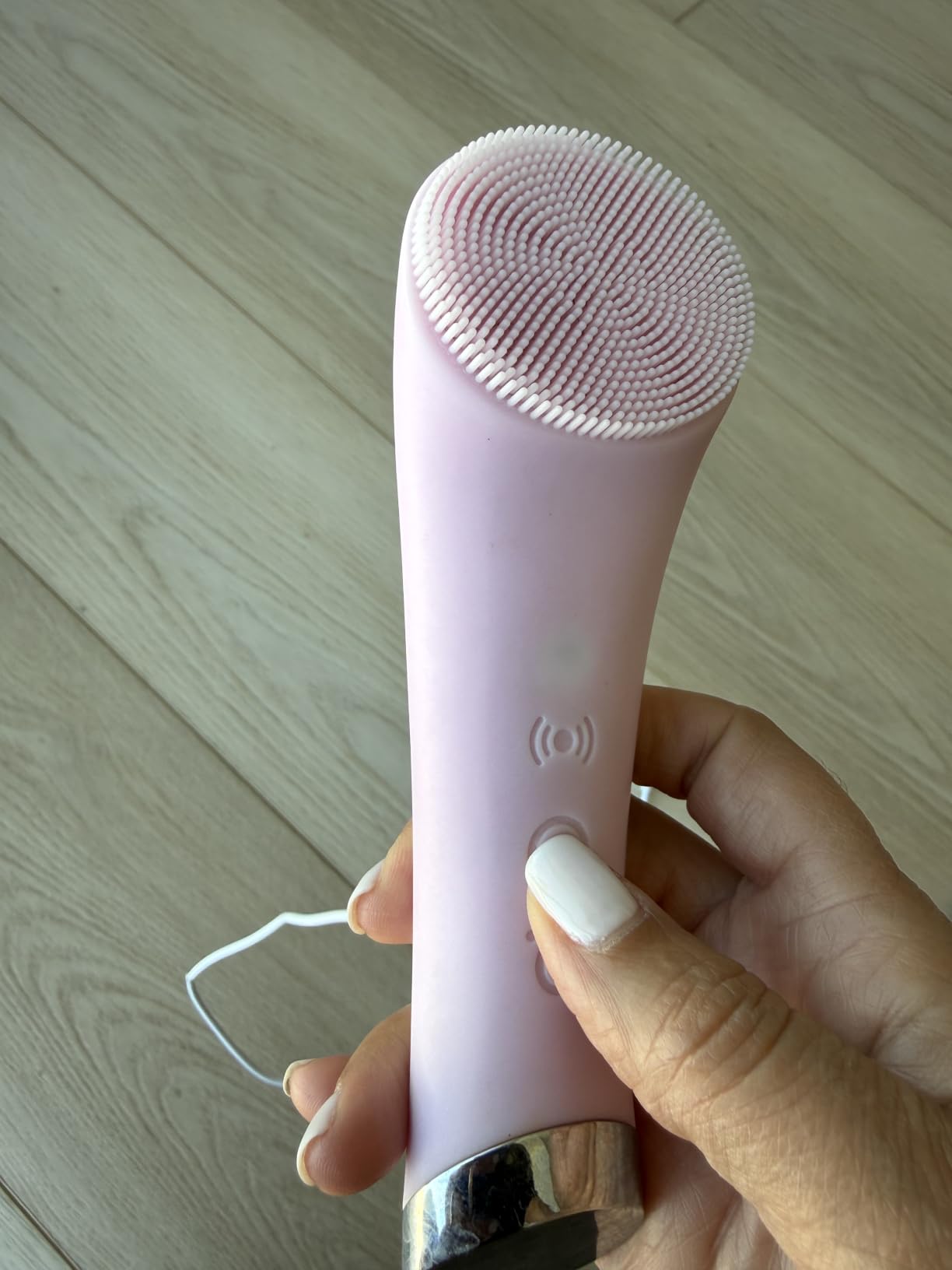 PRITECH Silicone Face Scrubber, Rechargeable Facial Cleansing Brush with Heat Massage End, Vibrating Exfoliator Scrubber for Deep Cleaning, Waterproof Face Brush for Women and Men (Green) customer photo 1