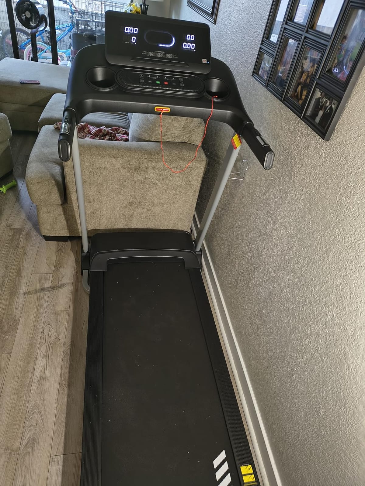 Incline Treadmills for Home, Treadmill with 18% Auto Incline, Heavy Duty 400LBS Capacity, Running Machine with 18.90