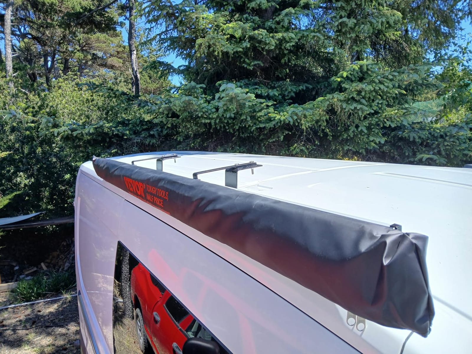 VEVOR Vehicle Awning 6.6'x8.2' Roof Rack Pull-Out Sun Shade UV50+ PU3000mm, Retractable Weatherproof 4x4 Side Awning for SUV Outdoor Camping & Overland (Hardware Included), w/Waterproof Storage Bag customer photo 1