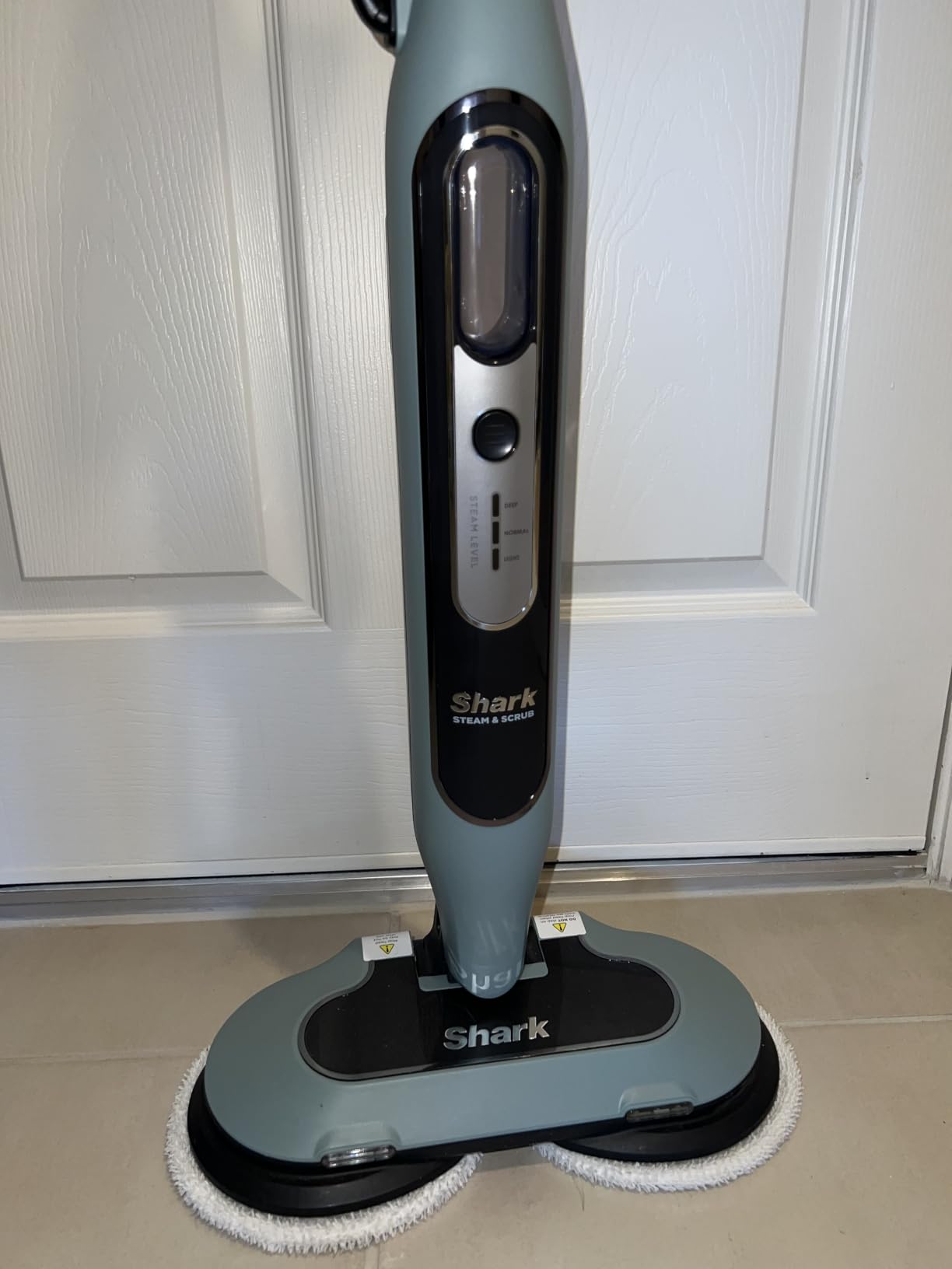 Shark Steam & Scrub Steam Mop, All-in-One Hard Floor Cleaner, Grey, S8001 | LED Headlights, 4 Dirt Grip Soft Scrub Pads Included, XL Water Tank, Swivel Steering customer photo 1
