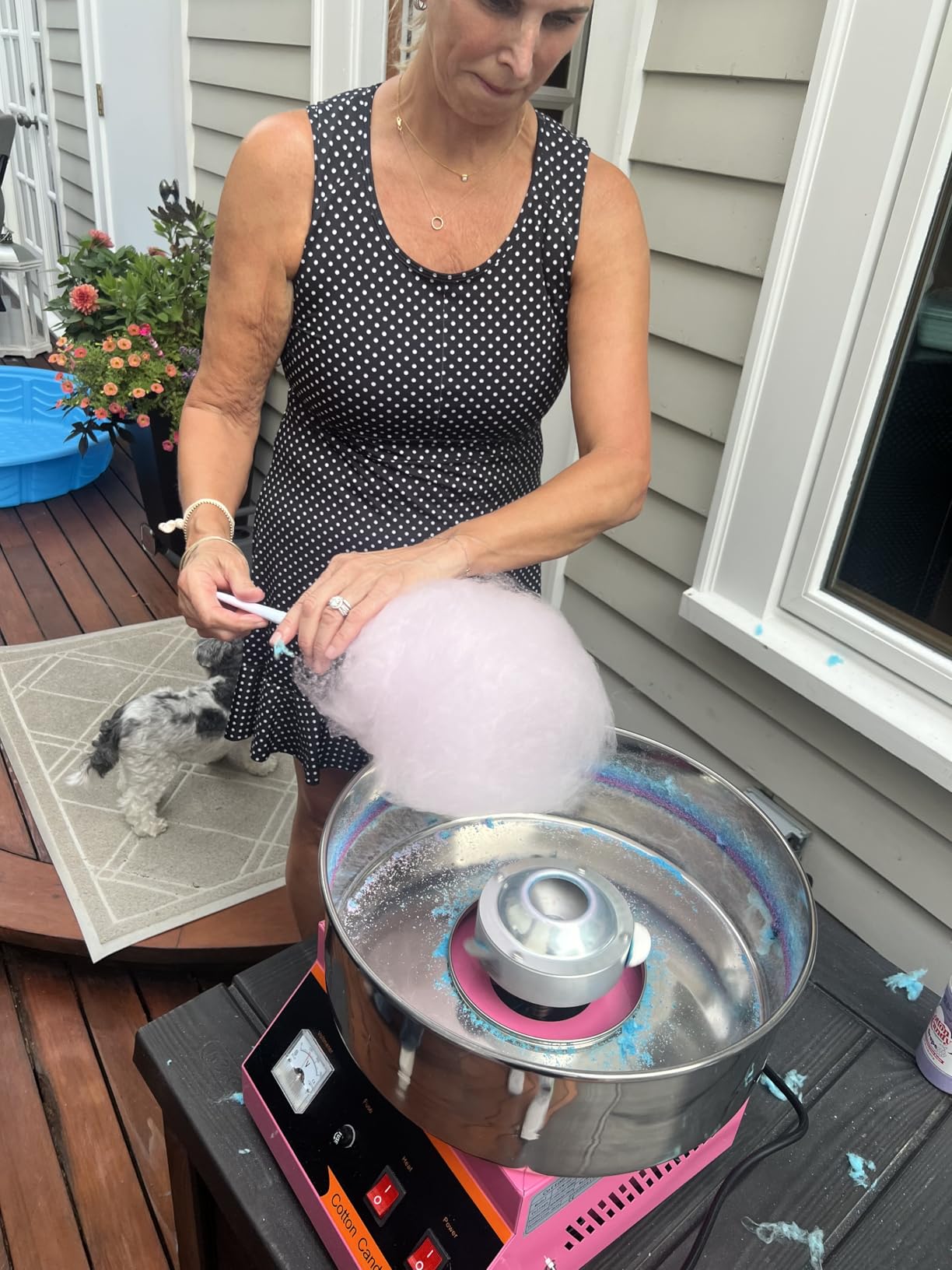 Commercial & Home Cotton Candy Machine 110V 1000W, 3 Mins Fast Preheat, Stainless Steel, Easy to Operate & Clean for Birthday Party, Events & Commercial Use customer photo 1