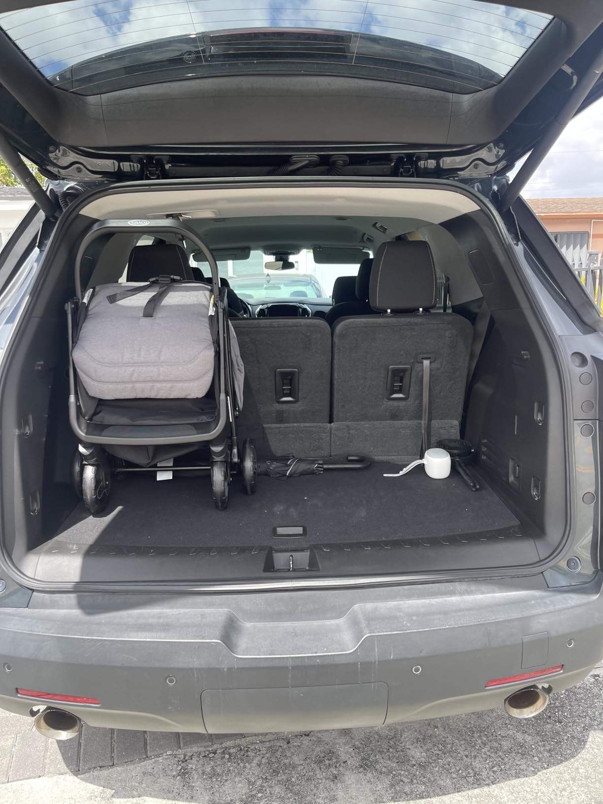 Graco Ready2Jet Compact Stroller Overhead Friendly Compact Travel Stroller with Automatic Fold, Kingston customer photo 2