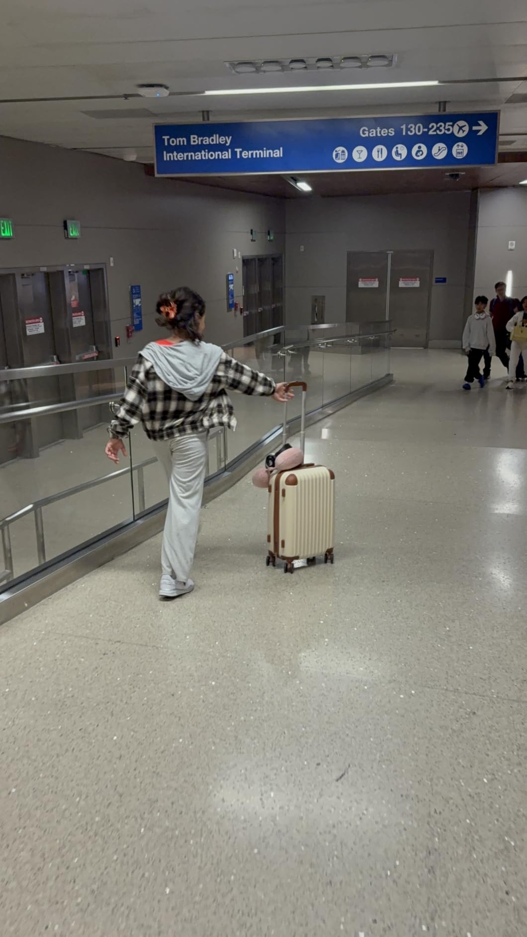 Cosbarn Luggage Sets, Lightweight Durable Hardshell, 5 piece Suitcase Sets customer photo 2
