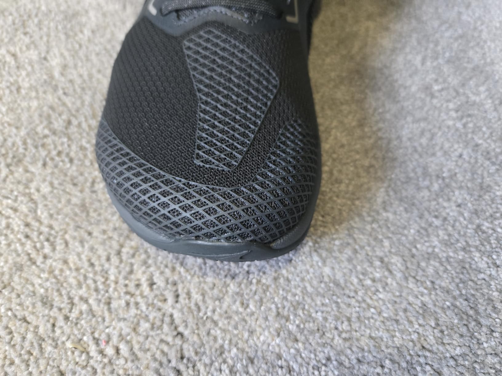 Nike Men's Solstice XT 3 Cross Training Shoe customer photo 2
