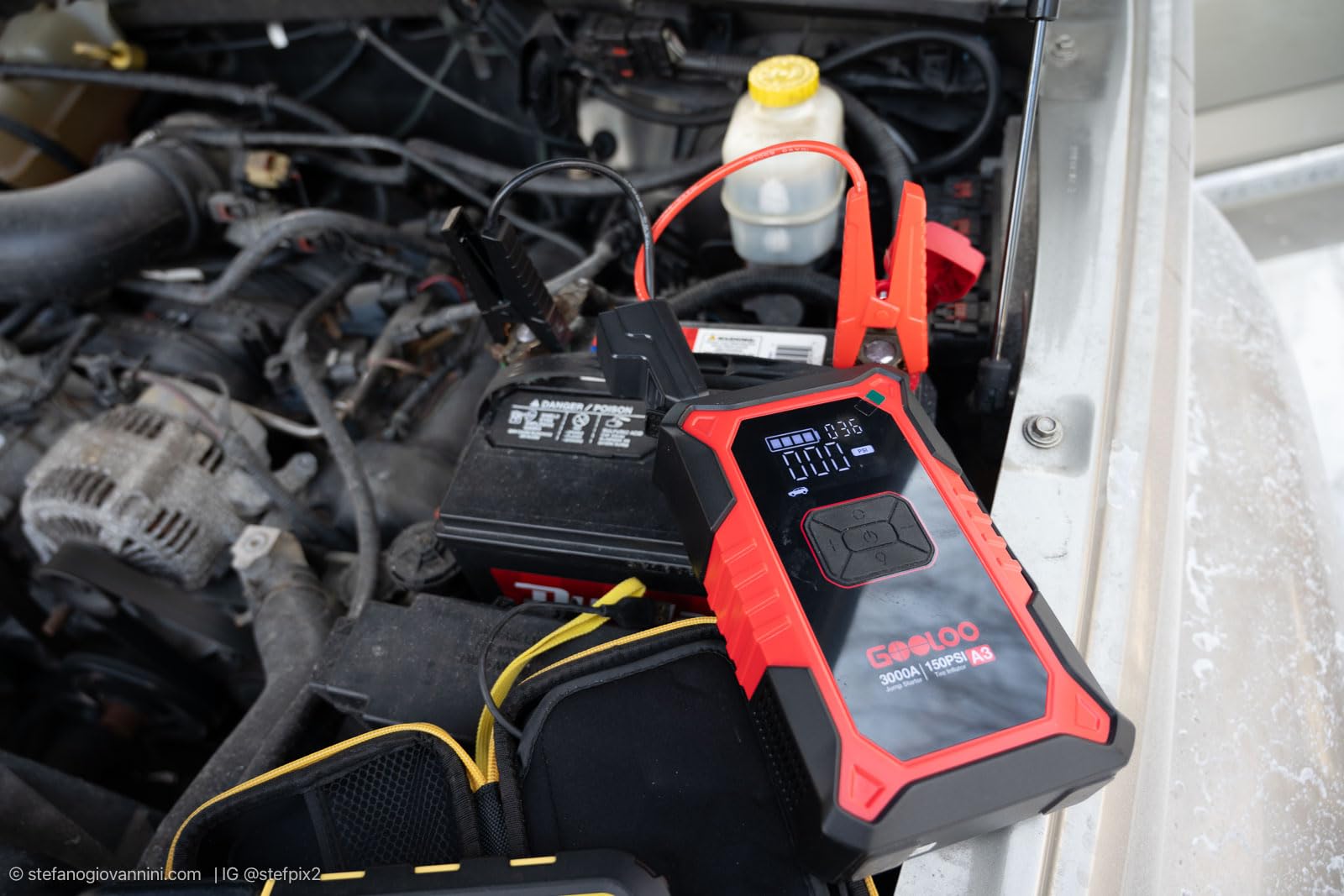 GOOLOO A3 12V 3000A Portable Jump Starter with Air Compressor | Supersafe Car Battery Booster Pack (9L Gas/6.5L Diesel) - BOOST for Dead Battery - 150 PSI Auto-Off Tire Inflator - LED Light customer photo 2