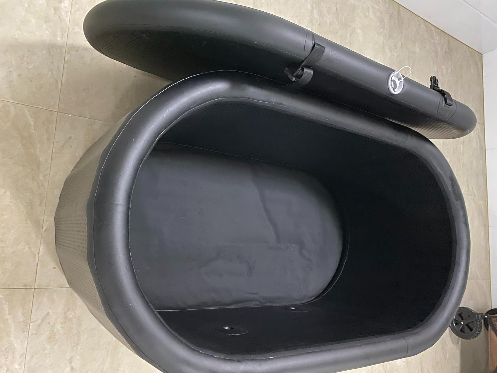 XXL Ice Bath Tub for Athletes, Compatible with Water Chillers, 216-Gallon Inflatable Cold Plunge Tub with Insulated Lid, Thermometer, Water-Absorbent Mat, Portable for Outdoor & Indoor Recovery customer photo 1