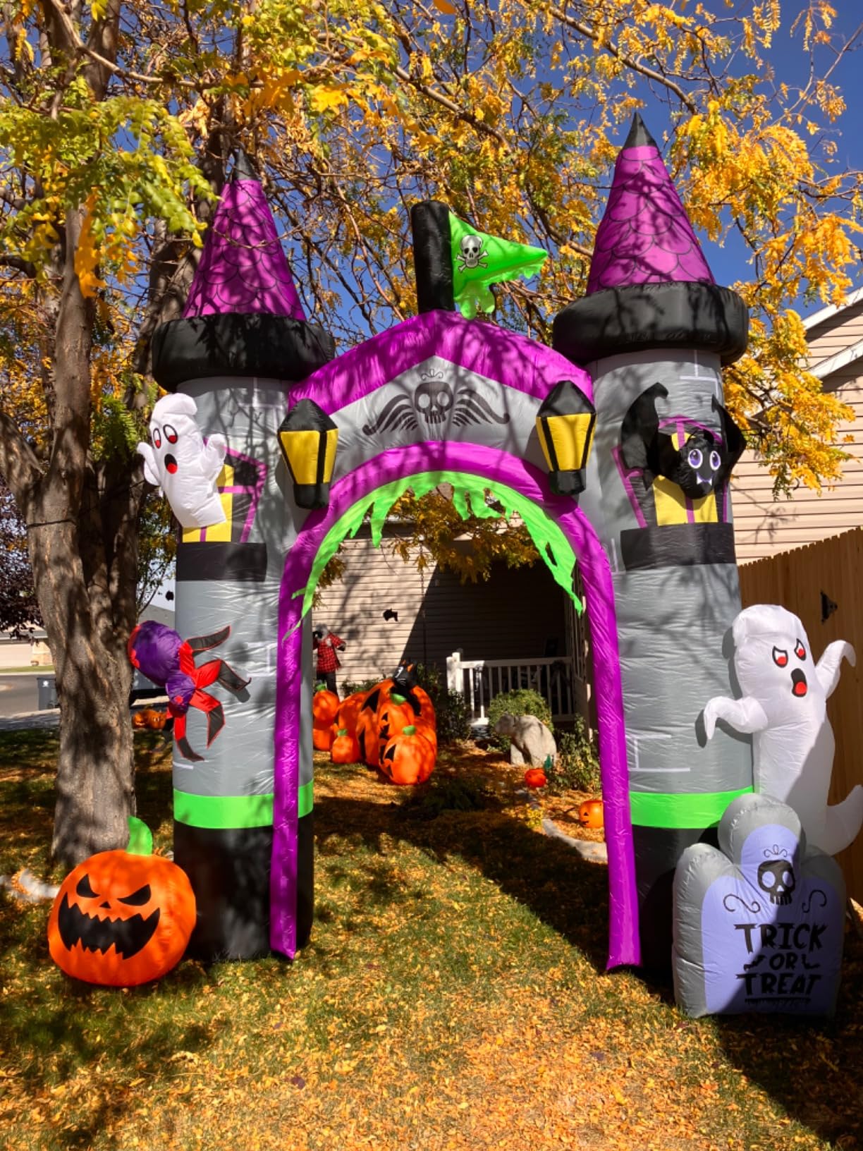 12.5 FT Inflatable Halloween Decorations, Huge Blow Up Halloween Archway | Scary Giant Halloween Arch with Ghost, Pumpkin, Spider and Light, Large Castle Inflatables for Outside Outdoor Yard Decor customer photo 2
