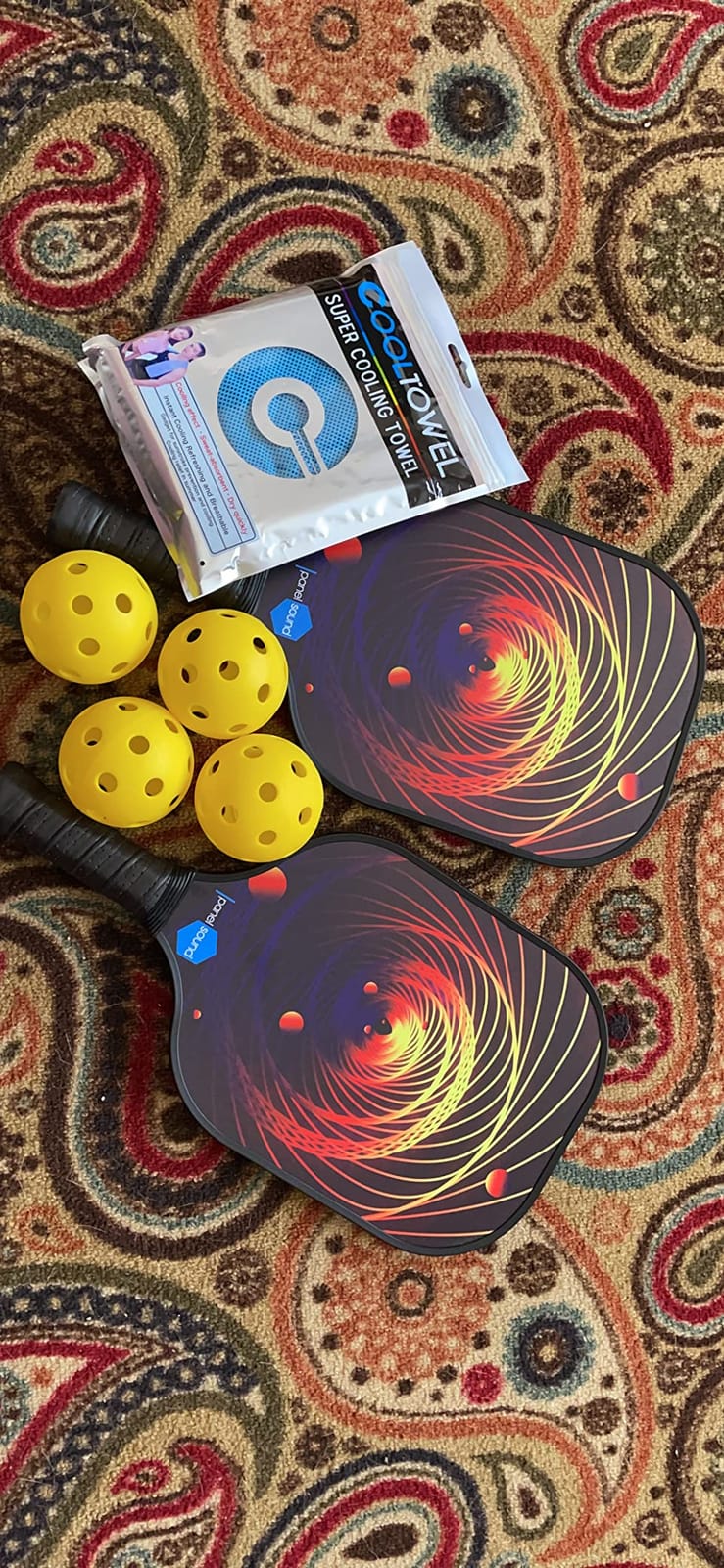 Pickleball Paddles Set of 2 or 4, USAPA Approved Fiberglass Pickleball Racket Set with 4 Outdoor Pickleballs and 1 Carrying Case customer photo 1