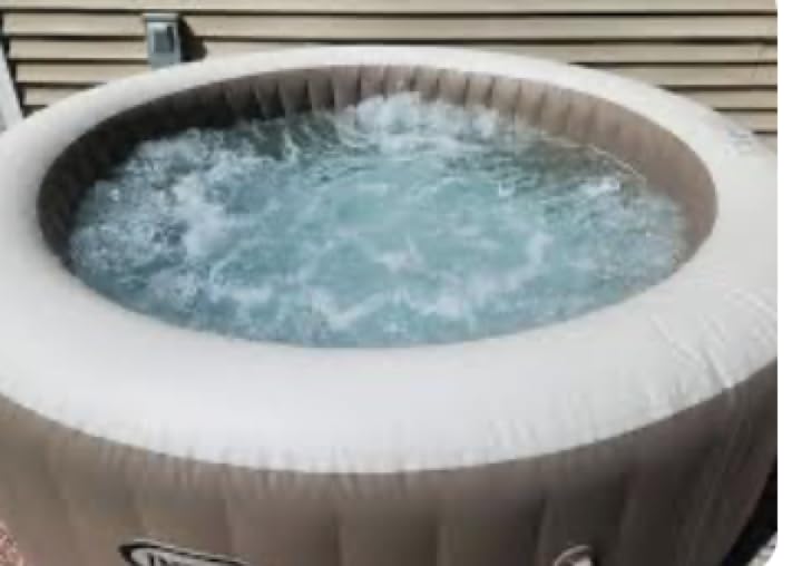 INTEX 28425EH PureSpa Bubble Massage Spa Set Outdoor Inflatable Portable Hot Tub, Includes Energy Efficient Spa Cover, Saltwater System Ready, 4 Person, 77in x 28in customer photo 2