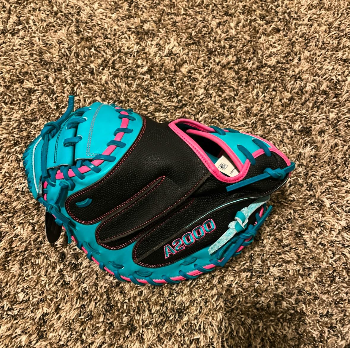 Wilson Fall 2024 A2000 Baseball Gloves customer photo 2