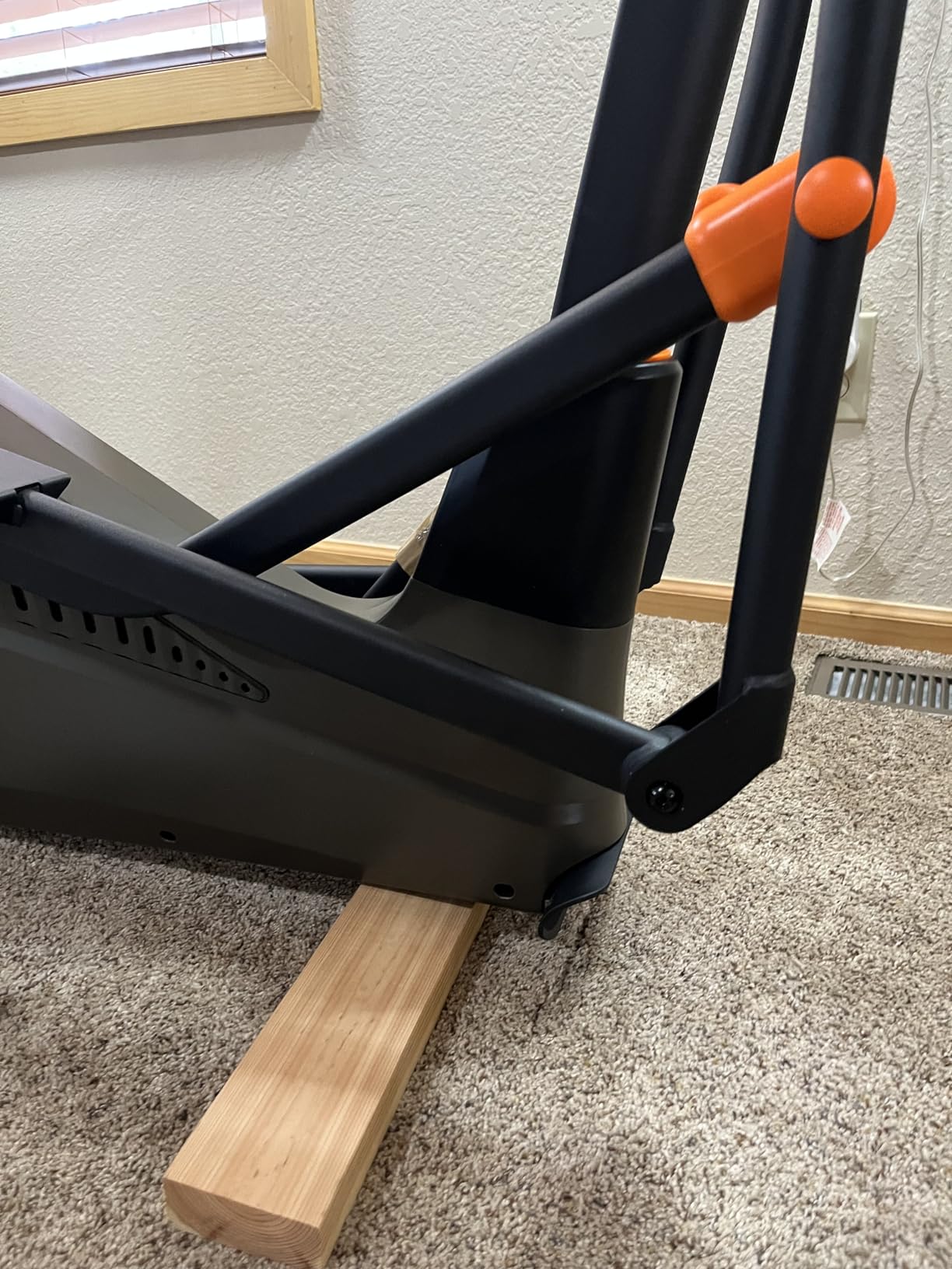 Niceday Elliptical Exercise Machine with 15.5/18/19IN Long Stride | Compact Elliptical Machine for Home Use, 16 Resistance Levels; 400LBS Stable Loading Capacity; Kinomap APP Support customer photo 2