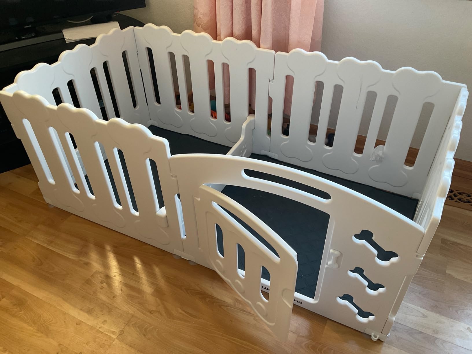 Dog Playpen with Divider & Washable Floor Pad, 6-Panel Indoor Puppy Playpen for Small Dogs & Puppies, 24