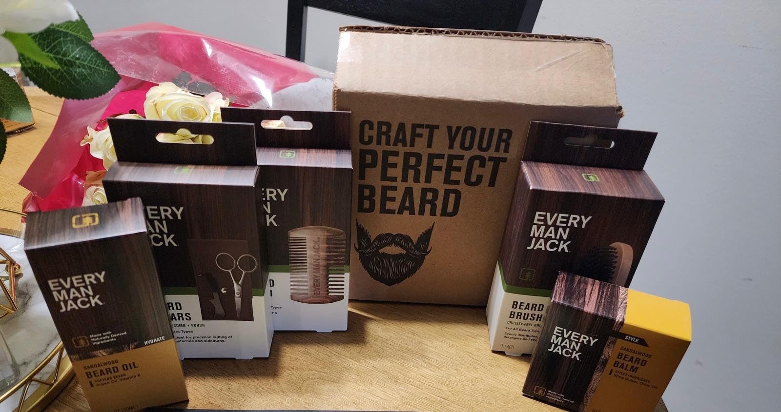 Every Man Jack Beard Care Gift Set for Men - Sandalwood Scent customer photo 1