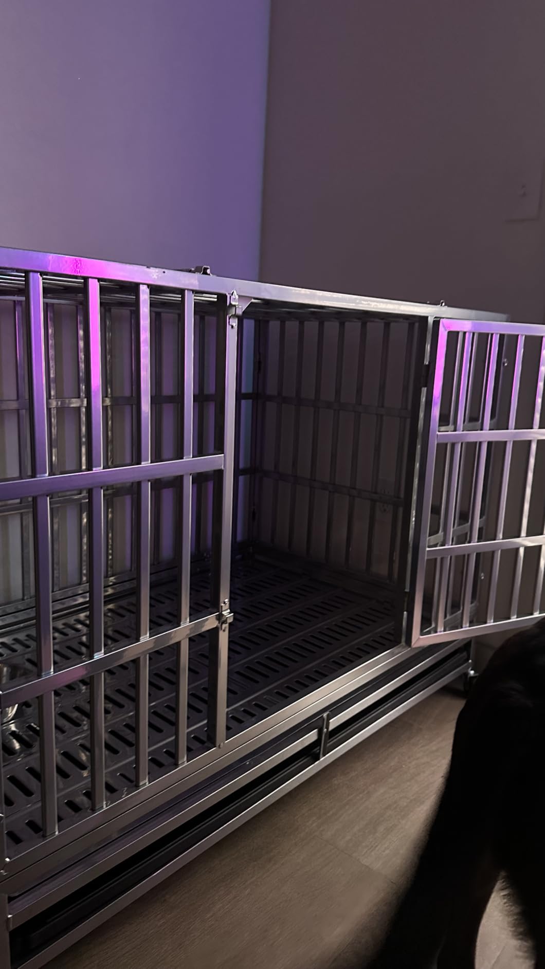 Oranland 48 Inch Heavy Duty Dog Crate, Upgraded Reinforced Baseplate, Indestructible Dog Kennel, Dog Cage for Large Dogs, Max Load Capacity 300lbs, Large Space, Removable Tray, Pre-assembled Design customer photo 2