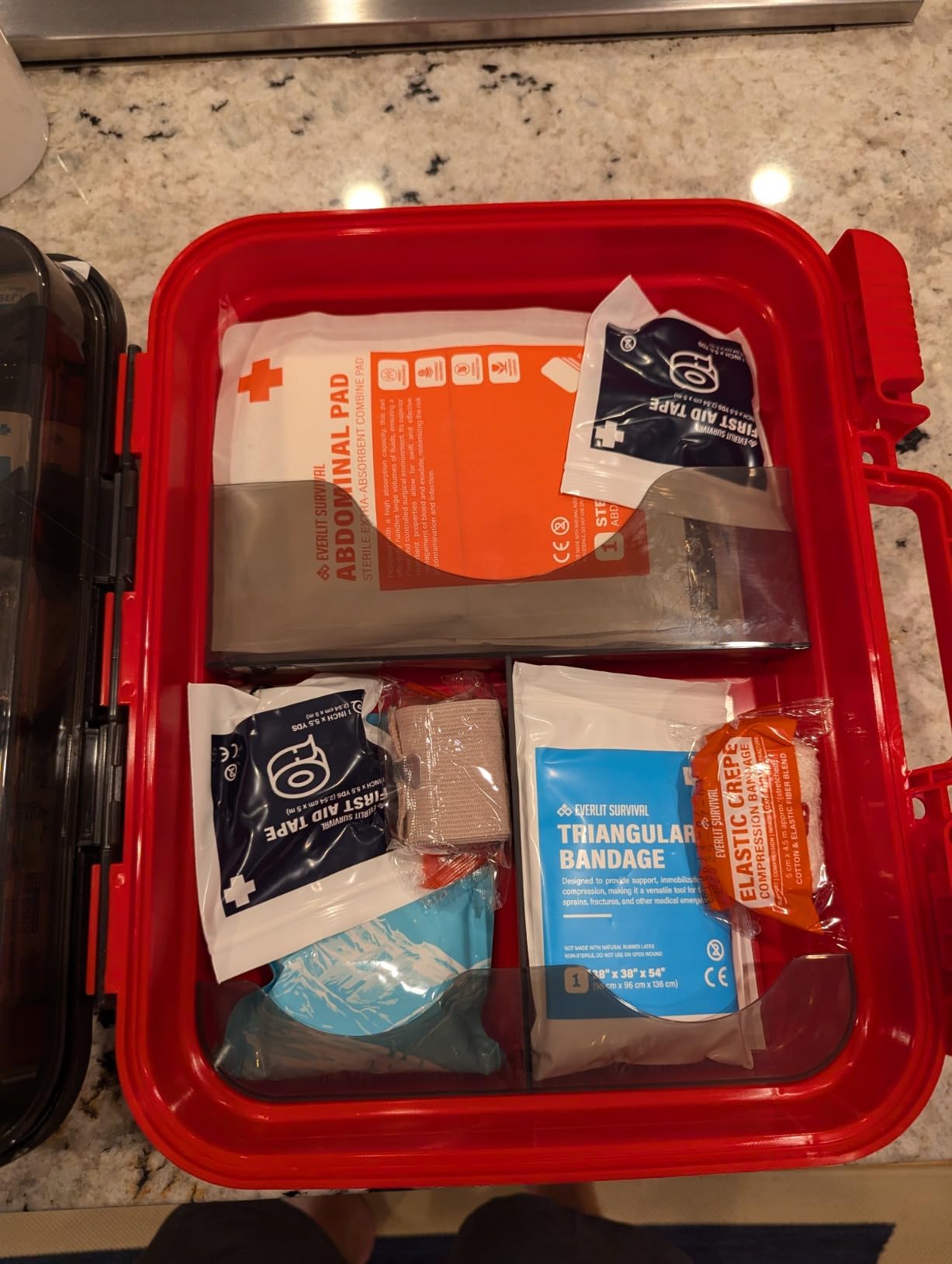 EVERLIT 400 Pcs OSHA/ANSI Compliant First Aid Kit Type III Class A Medical Kit Professional Med Kit Supplies for Contractors, Warehouse, Office, School, Home, Disaster, Car, Business, Restaurant customer photo 2
