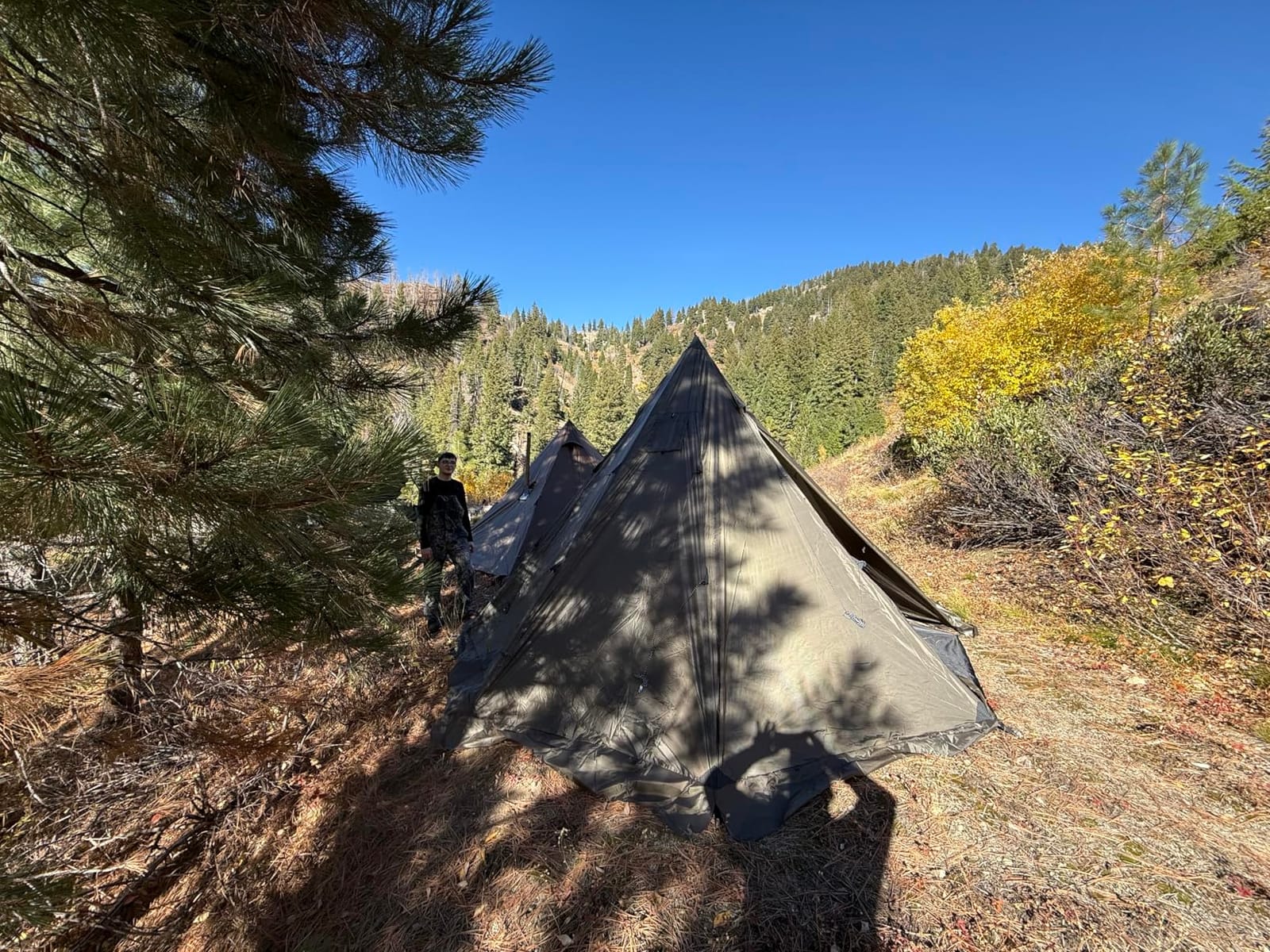 Naturehike Ranch Fire Teepee Tent, Cold Weather Winter Hot Tent with Stove Jack, 4-6 Person Waterproof Windproof 4 Season Tent customer photo 2