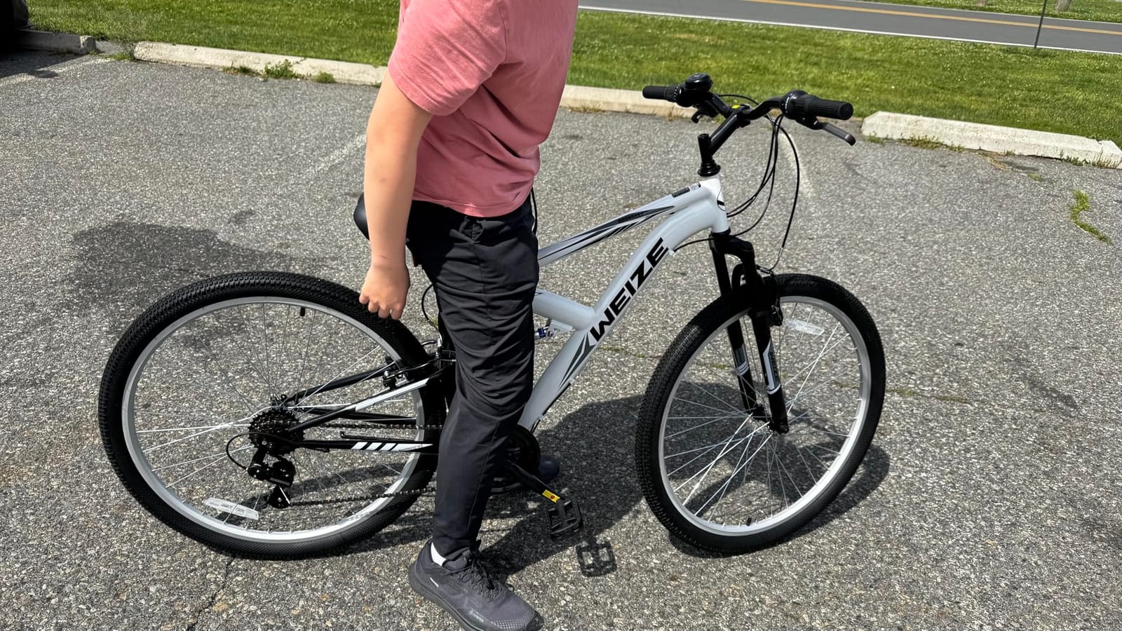 WEIZE Mountain Bike, 24 26 27.5 inch Outdoor Cycling Bike,18-Speed/High-Carbon Steel/Dual Full Suspension, Adjustable Ergonomic Seat for Men Women Adult, MTB Bicycle with Suspension Fork customer photo 2