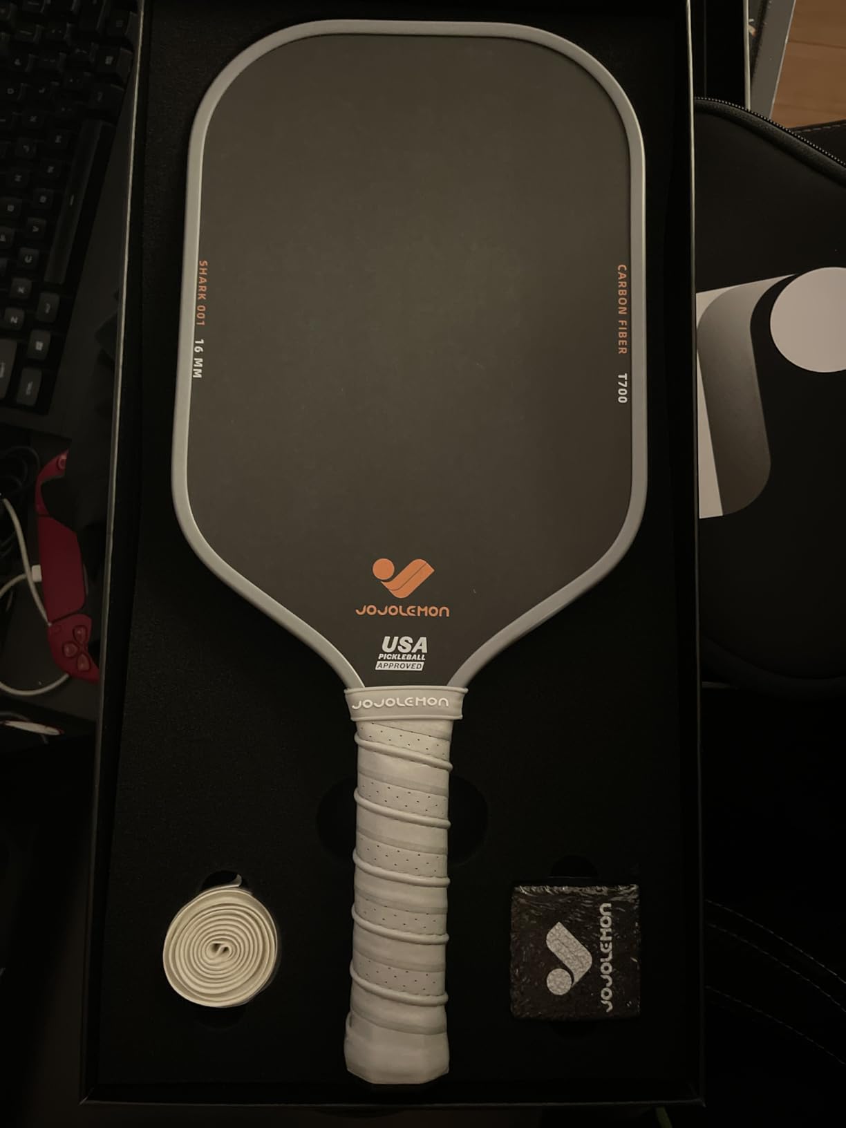 JOJOLEMON Pickleball Paddles, Carbon Fiber Pickleball Paddle with a 16mm Shark Power Polymer Core, The Pickleball Rackets Designed for Ultimate Spin & Consistency customer photo 1
