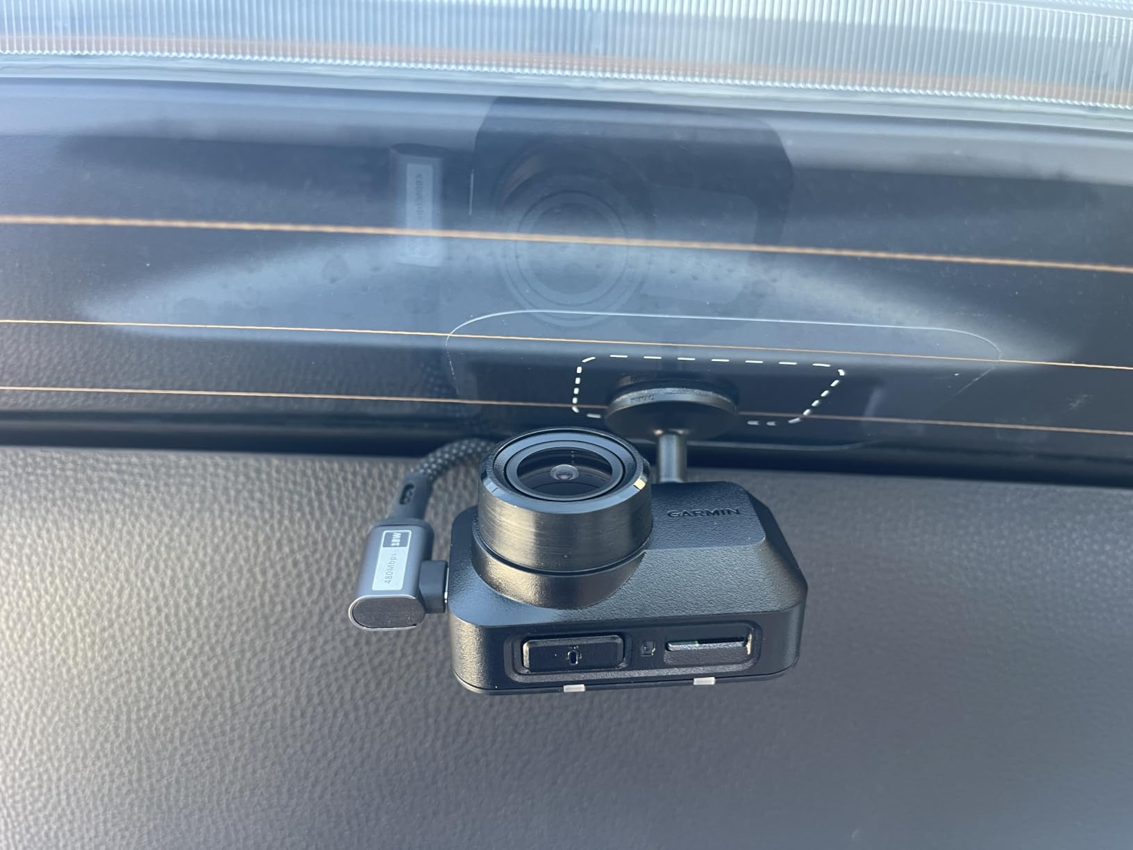 Garmin Dash Cam Mini 3, Ultracompact 1080p HD Dash Cam | Records 1080P HD Video with a 140-Degree Field of View, Ultracompact & Key-Sized Dash Cam, Voice Control customer photo 2