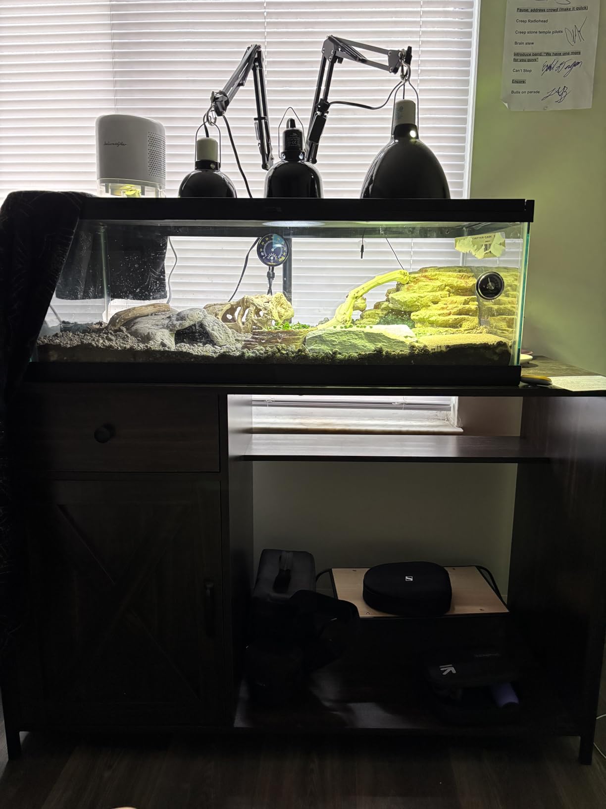 4ever2buy 55-75 Gallon Fish Tank Stand with Power Outlets, LED Light, Heavy Duty Aquarium Stand with Cabinet for Fish Tank Accessories Storage, for Turtle Tank, Reptile Terrarium, 1100LBS, Oak customer photo 2