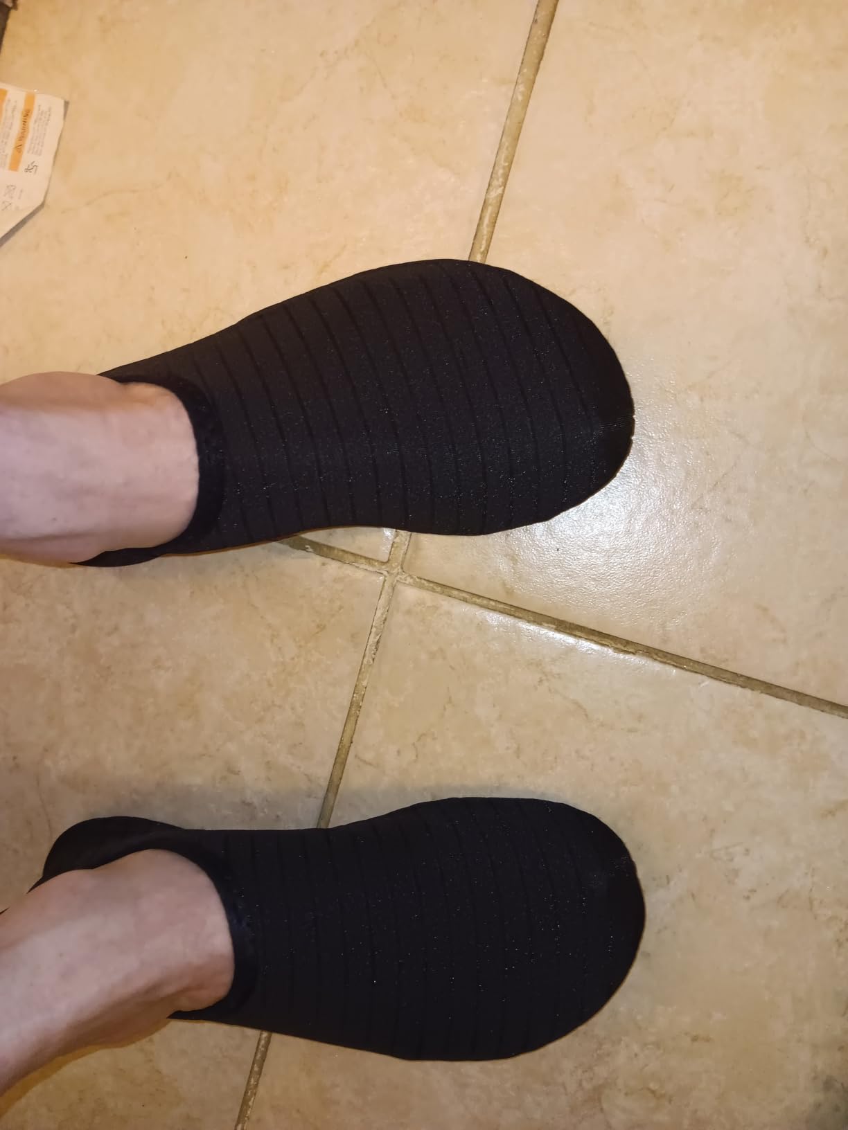 VIFUUR Water Shoes for Men Women Barefoot Quick Dry Aqua Socks Slip On customer photo 1