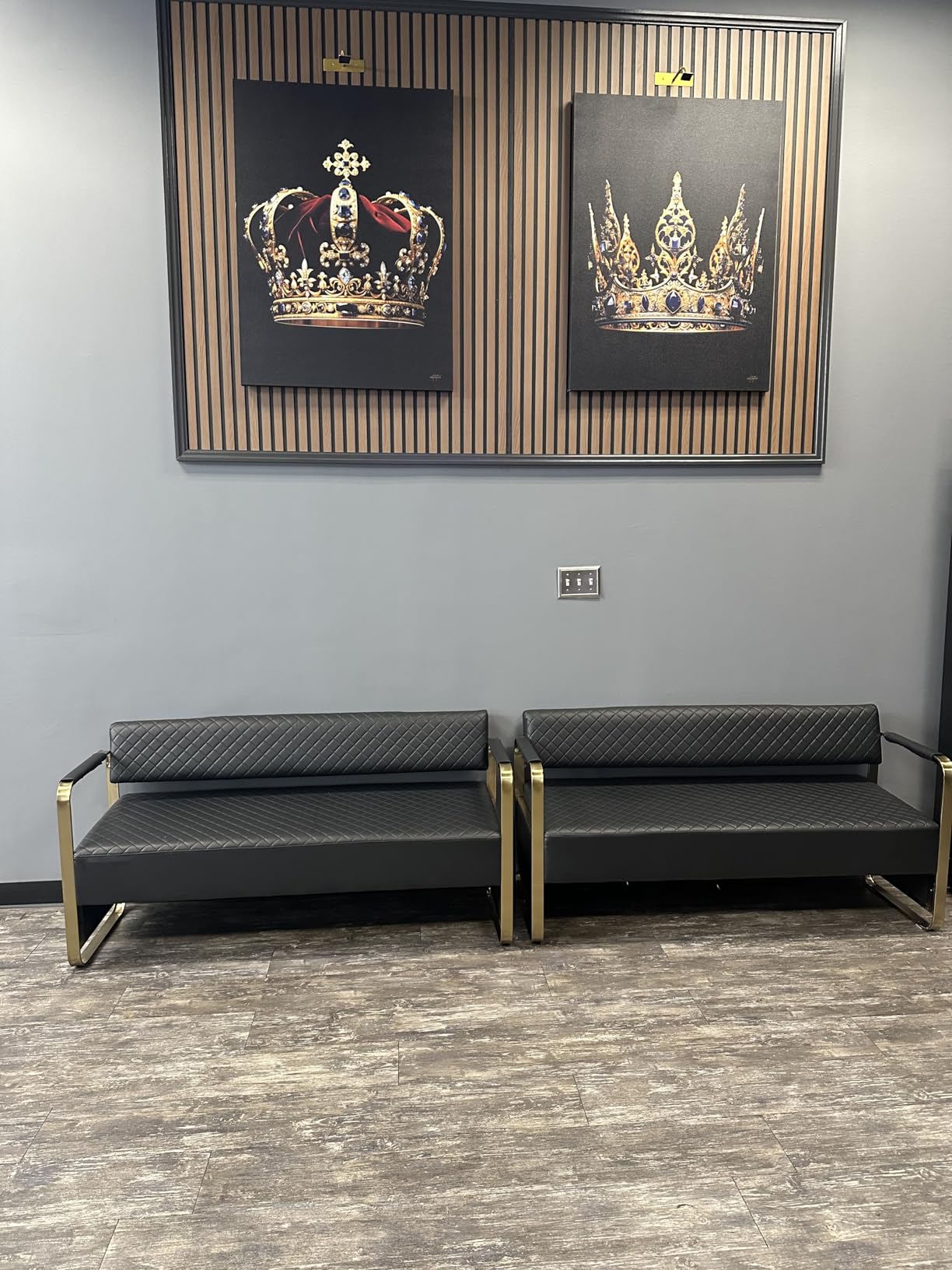 OmySalon Waiting Room Chairs with Arms, 57.5'' Office Guest Chair Upholstered Bench Seating, Reception Furniture for Beauty Salon Barbershop Airport Bank Hall Room Conference, Black&Gold customer photo 2