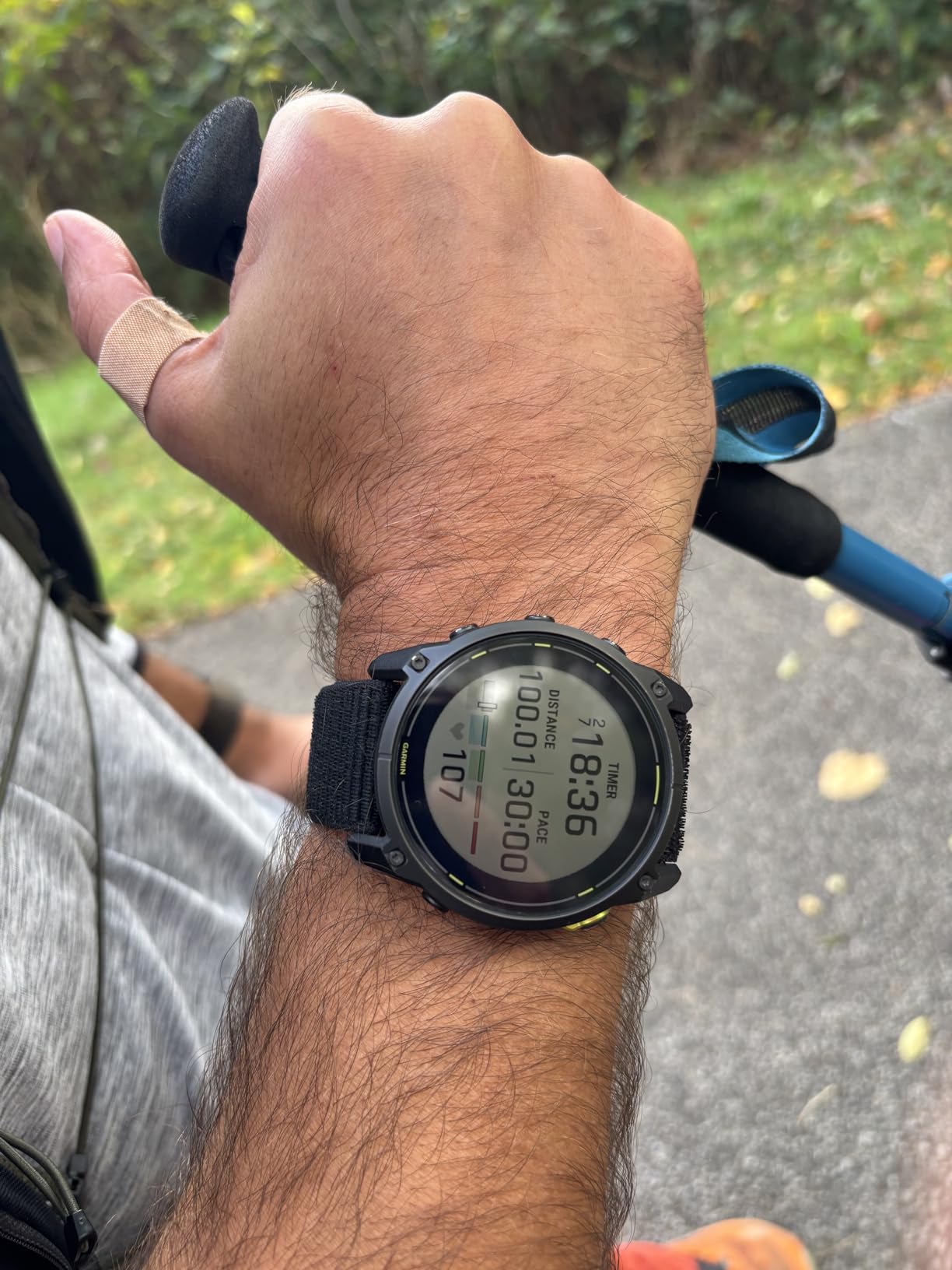 Garmin Enduro 3, Solar, Sapphire (Carbon Gray) Smartwatch Bundle | For Running, Training & Health | 90-Day Battery | Built-In Flashlight | Detailed Mapping | Carbon Gray DLC Titanium customer photo 1