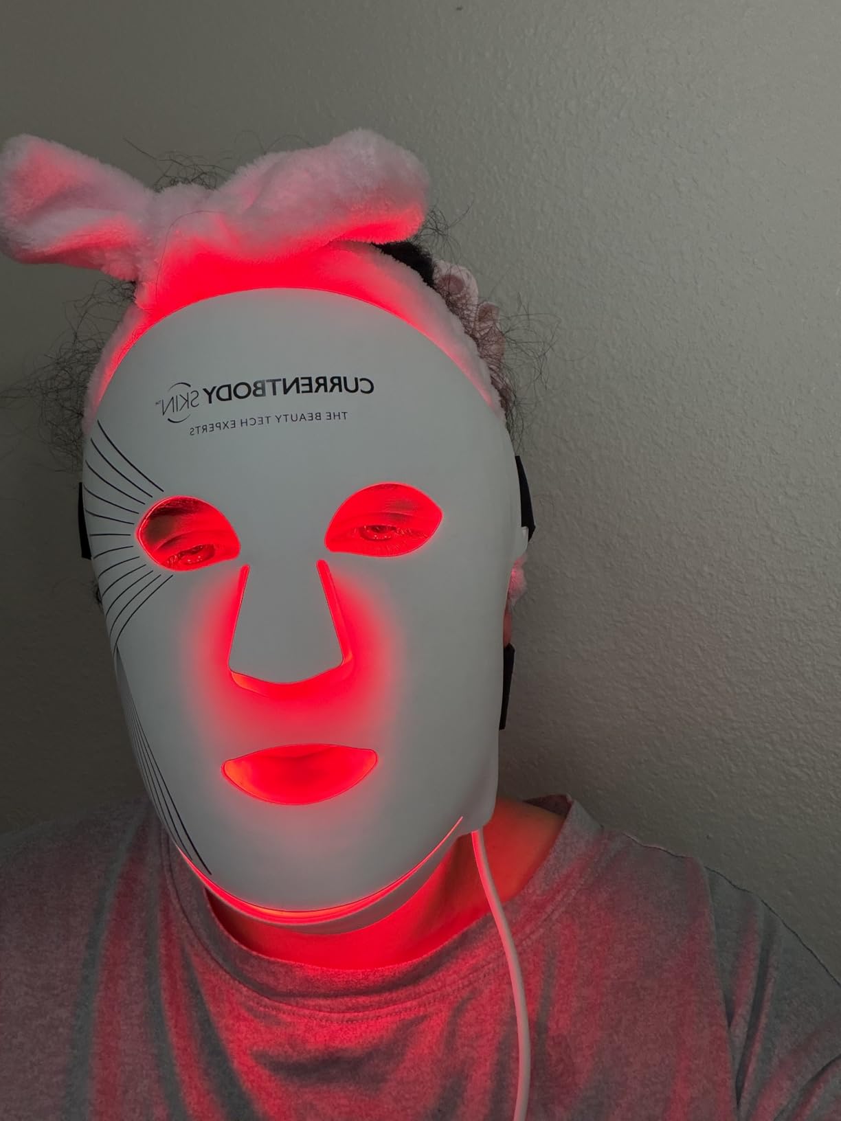 CurrentBody Skin LED Light Therapy Mask: Series 2 customer photo 1