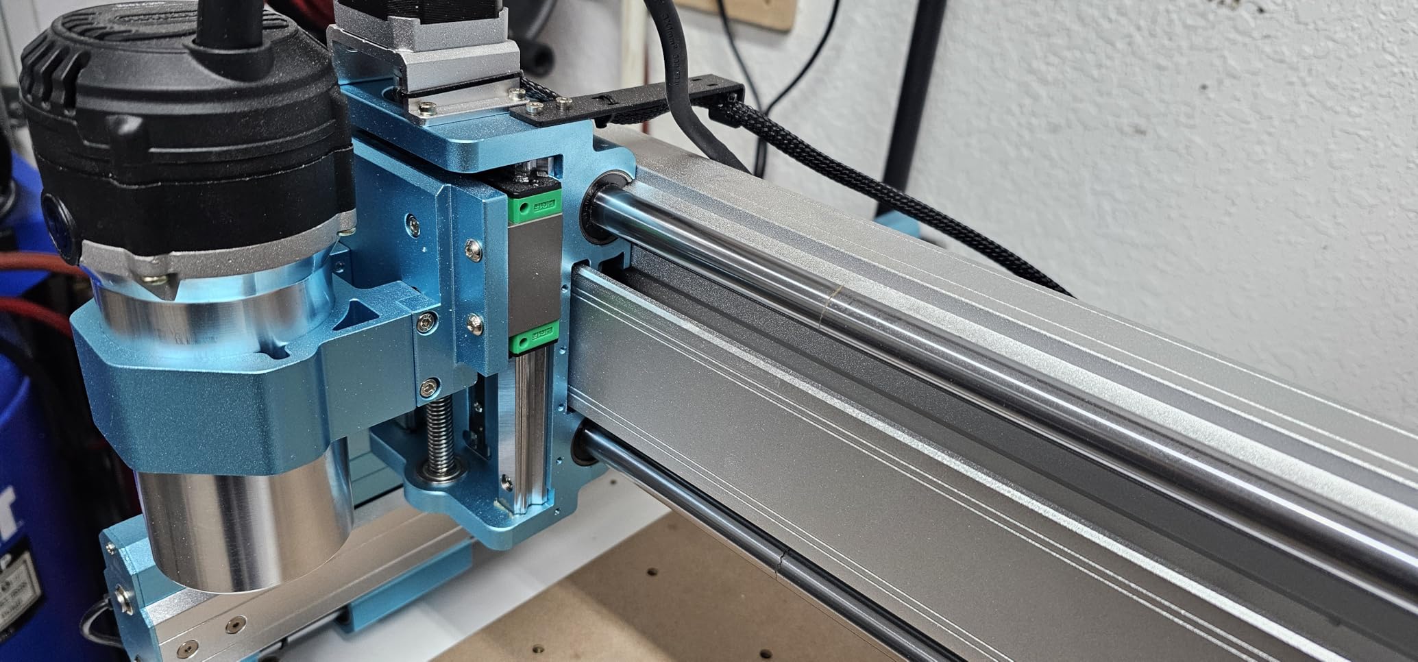 SainSmart Genmitsu 4040-PRO MAX CNC Router with 710W Trimmer | Linear Rail Driven, GRBL Control for Wood, Metal & Acrylic Cutting, 410 x 405 x 77mm Work Area customer photo 1