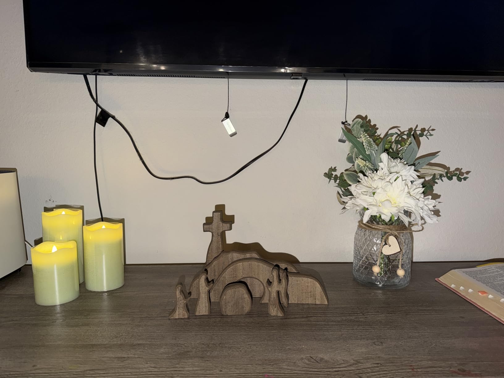 NEROSUN Empty Tomb Easter Scene and Cross Decoration, Wooden Jesus Resurrection Nativity Set, Religious Christian Tabletop Decor for Home Office Christian customer photo 1