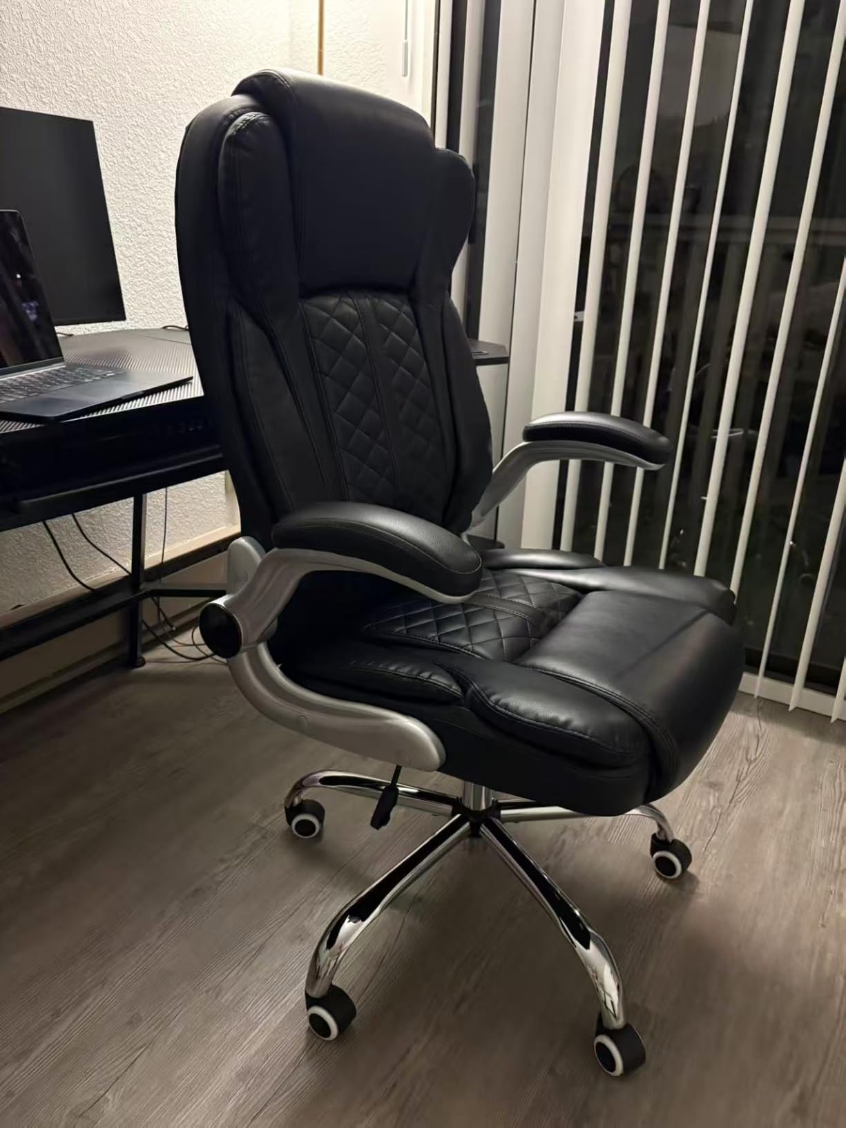 400lbs Executive Office Chair with Flip-Up Armrests, Big and Tall Computer Chair for Heavy People, Heavy Duty Ergonomic Comfy Chair, Breathable PU Leather (Black) customer photo 1