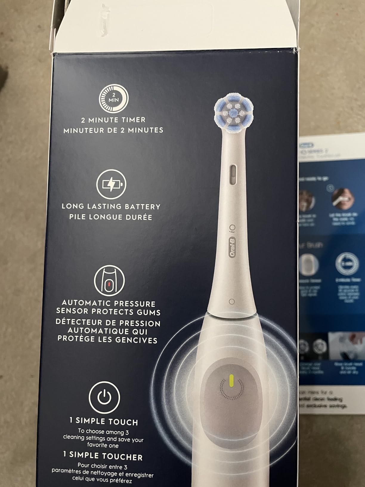 Oral-B iO Series 2 Limited Simple Clean Rechargeable Electric Toothbrush for Adults, Night Black, 3 Modes, Automatic Pressure Sensor for Gum Care, Travel Case customer photo 2