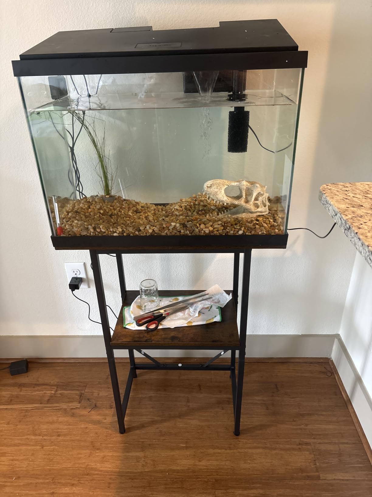 Snughome 10-20 Gallon Fish Tank Stand, Aquarium Stand 2-Tier Storage Shelves, Heavy Duty Terrarium Stand for Home Office Fish Tank Shelf, 24