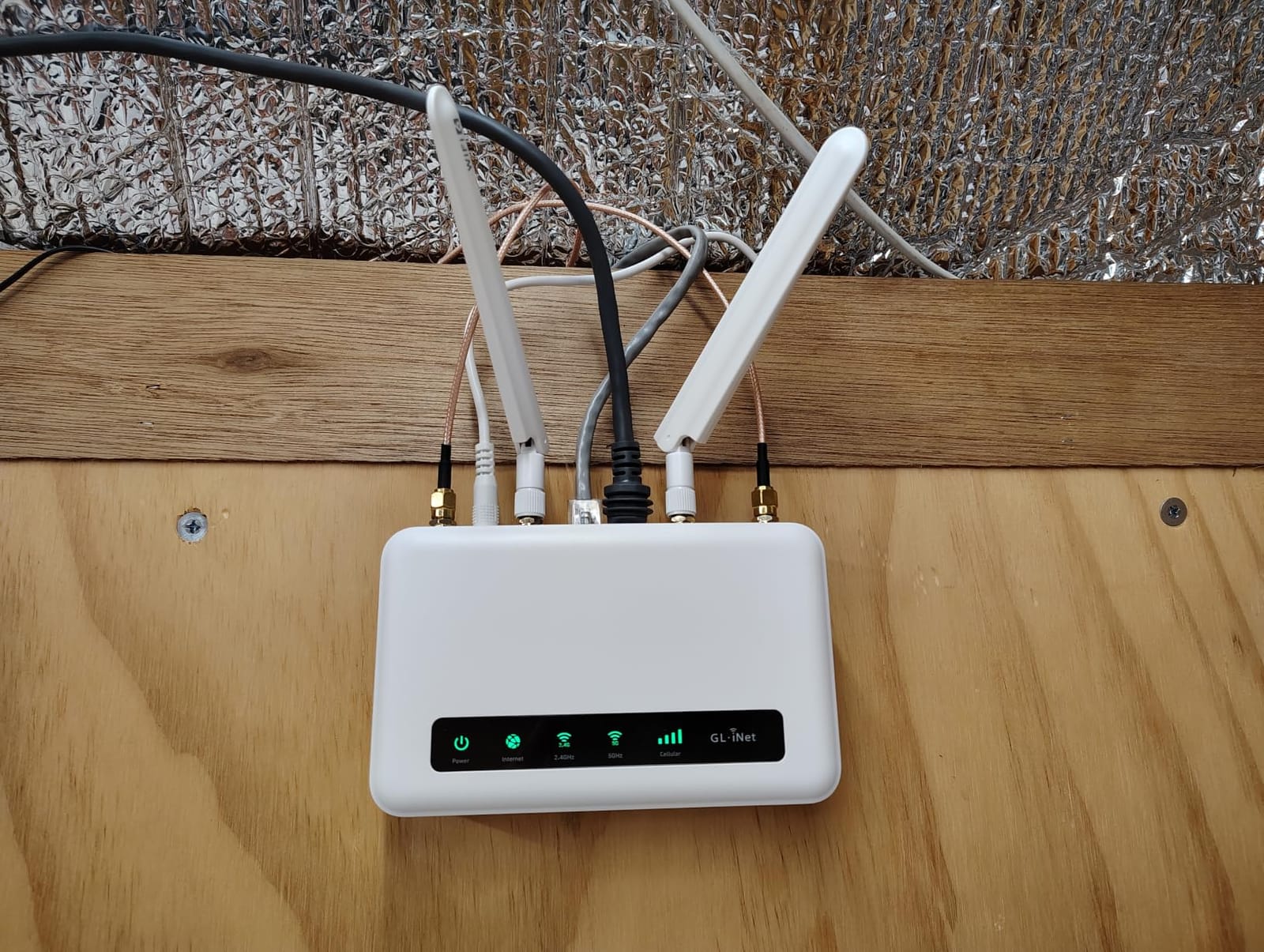 GL.iNet GL-X2000 Spitz Plus 4G LTE CAT 12 Wi-Fi 6 Dual-SIM Router, NA Only | 4G CAT 12, Wi-Fi 6, Detachable Antennas, Dual-SIM, T-Mobile & AT&T IoT Certified, OpenWrt VPN, Home, RV, Road Trips, Offices customer photo 2