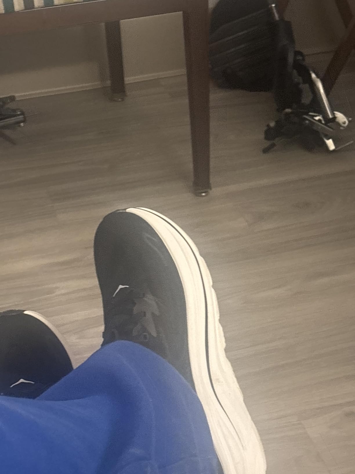 Hoka Mens Clifton 10 customer photo 1