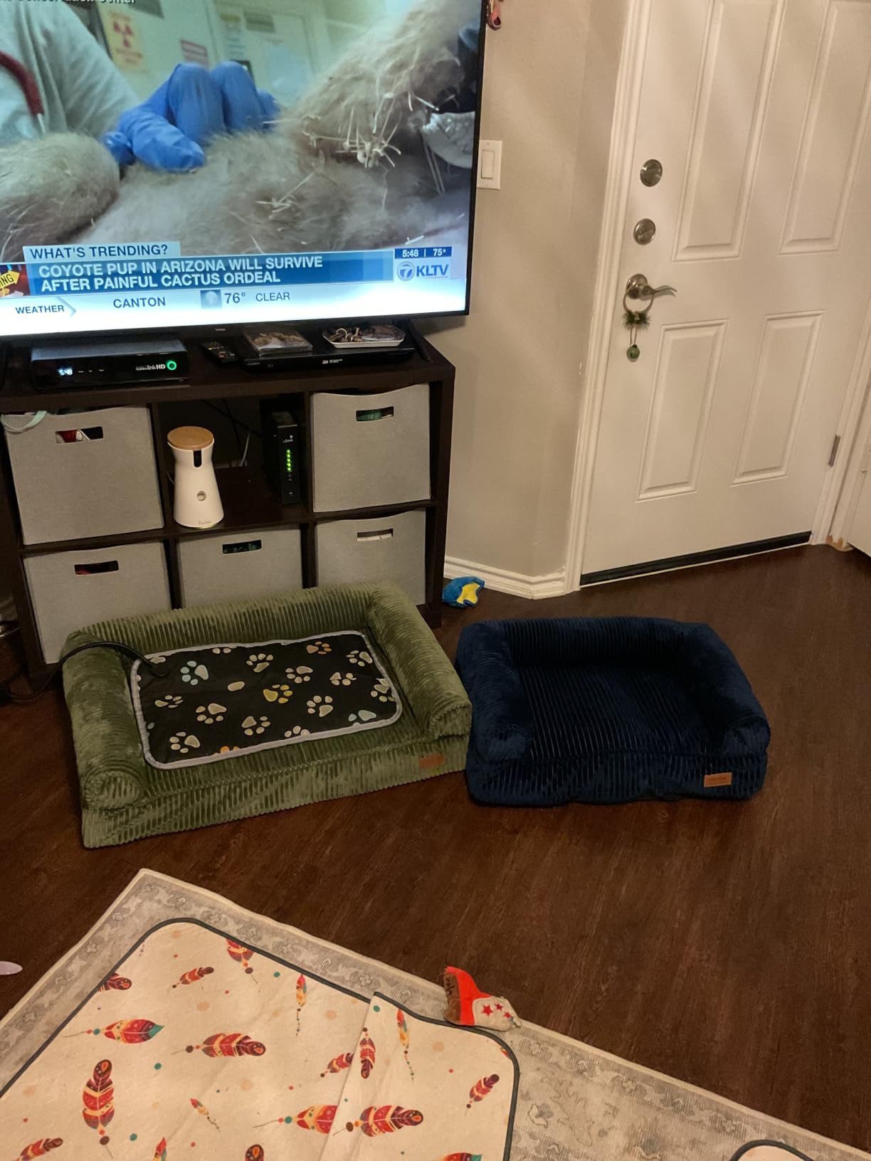 FUKUMARU Dog Couch Bed, Corduroy Cozy Cat Bed, Waterproof, Washable Cover | 28in Orthopedic Dog Beds Sofa for Small Dogs and Large Cats customer photo 2