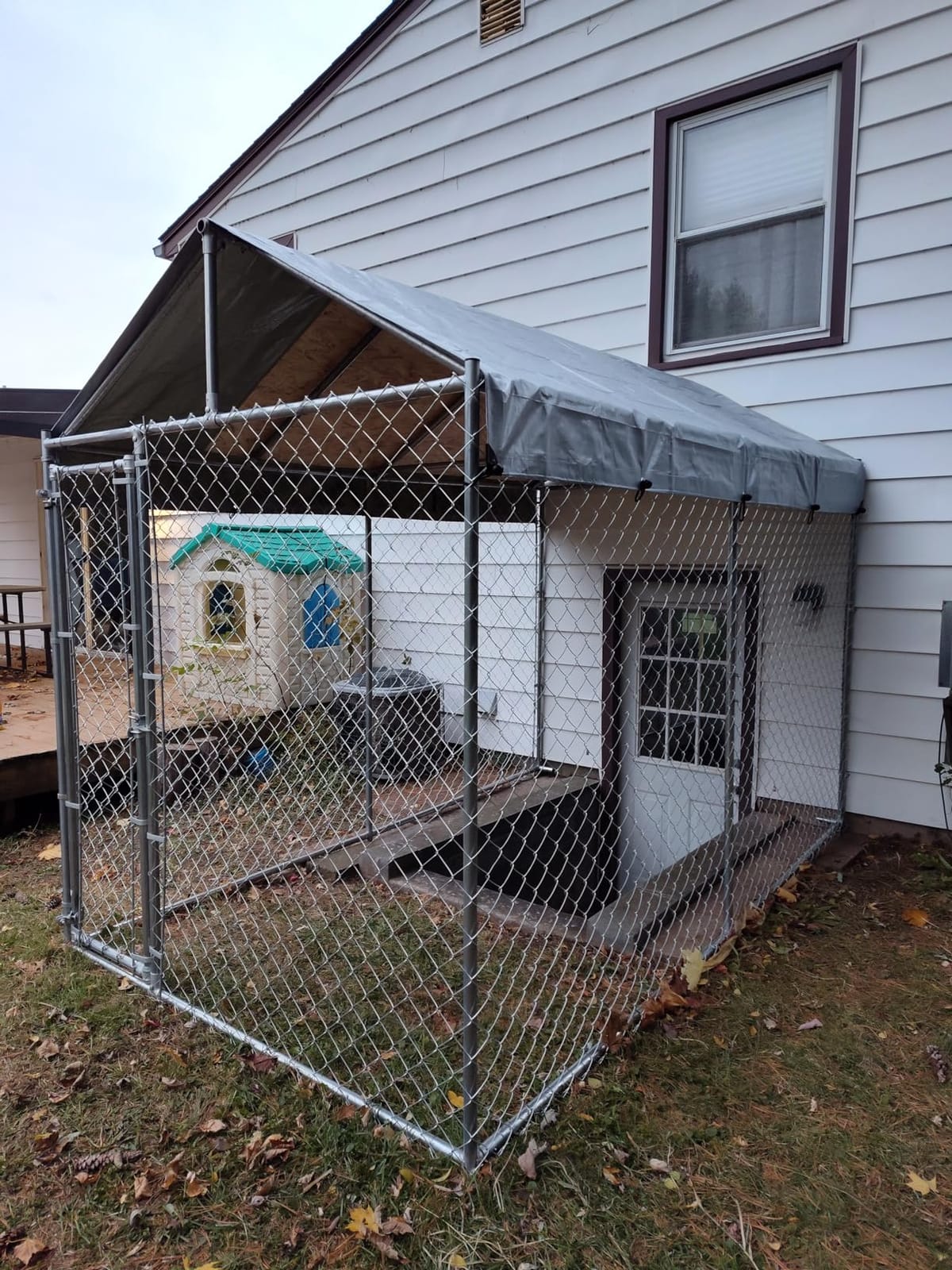 HITTITE Extra Large Outdoor Dog Kennel, 10x10x6.56ft Anti-Rust Dog Kennel Outside with Roof, Galvanized Chain Link Dog Runs for Outside with Secure Lock customer photo 2