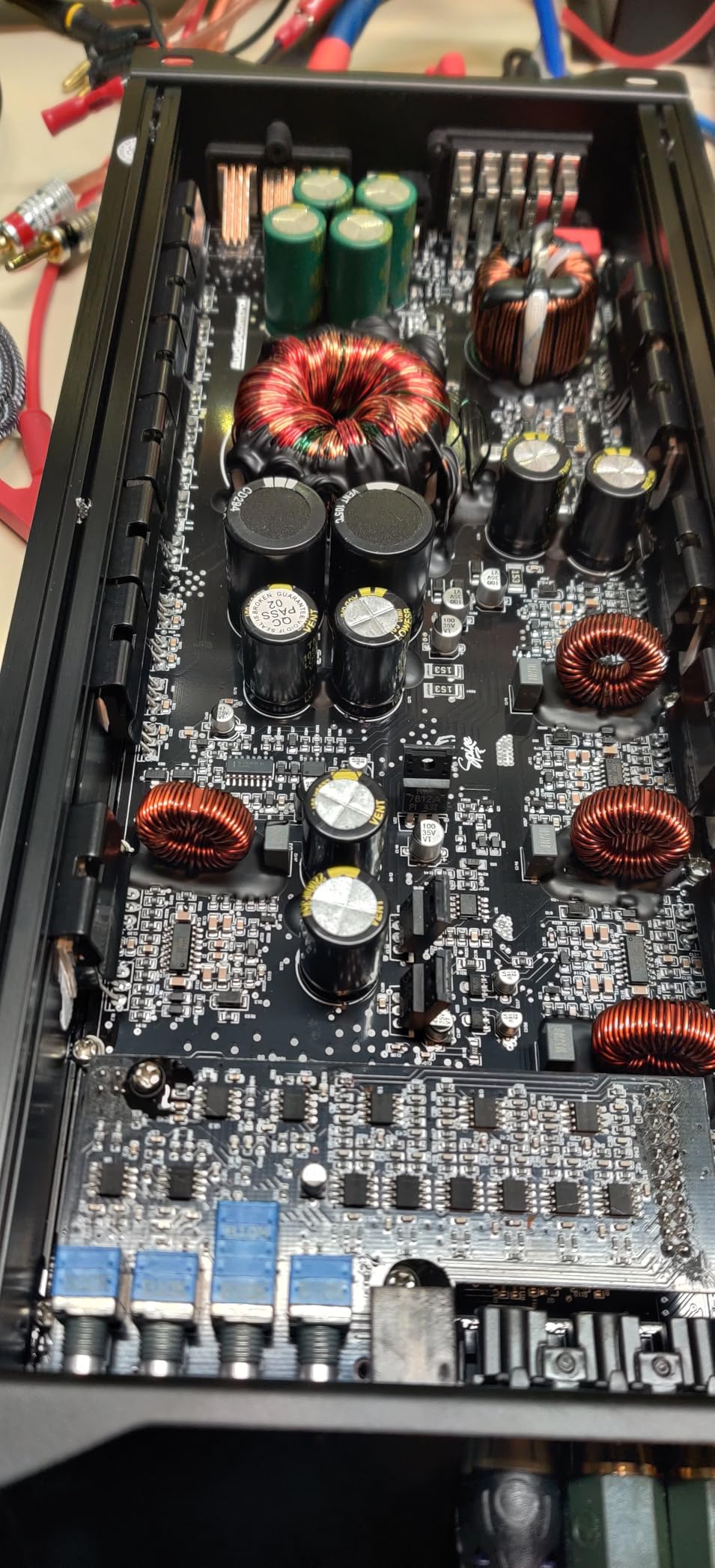 AudioControl EPICFIVE 5-Channel Amplifier Car Audio 1100W RMS with Bass Knob customer photo 1