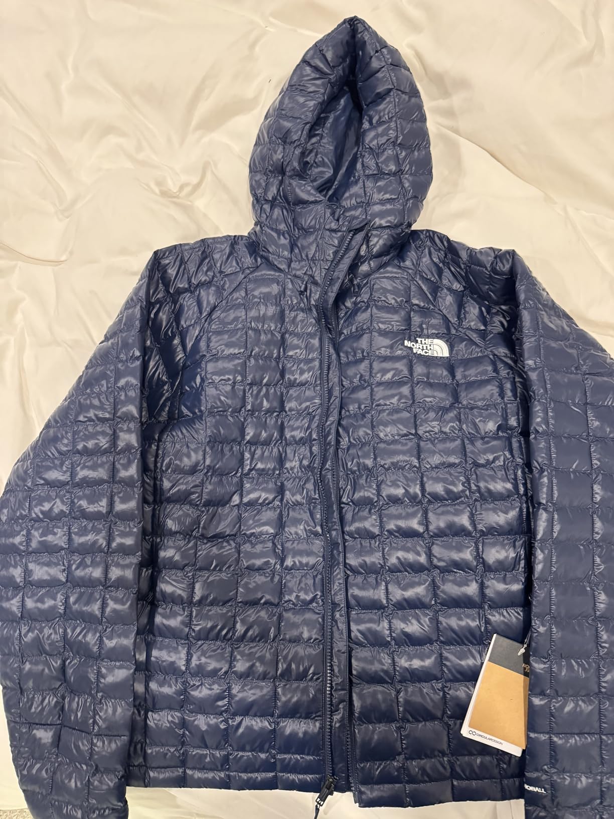 The North Face Men's Thermoball Hooded Jacket | Lightweight, Wind & Water Resistant Fabric, Synthetic Insulation customer photo 1