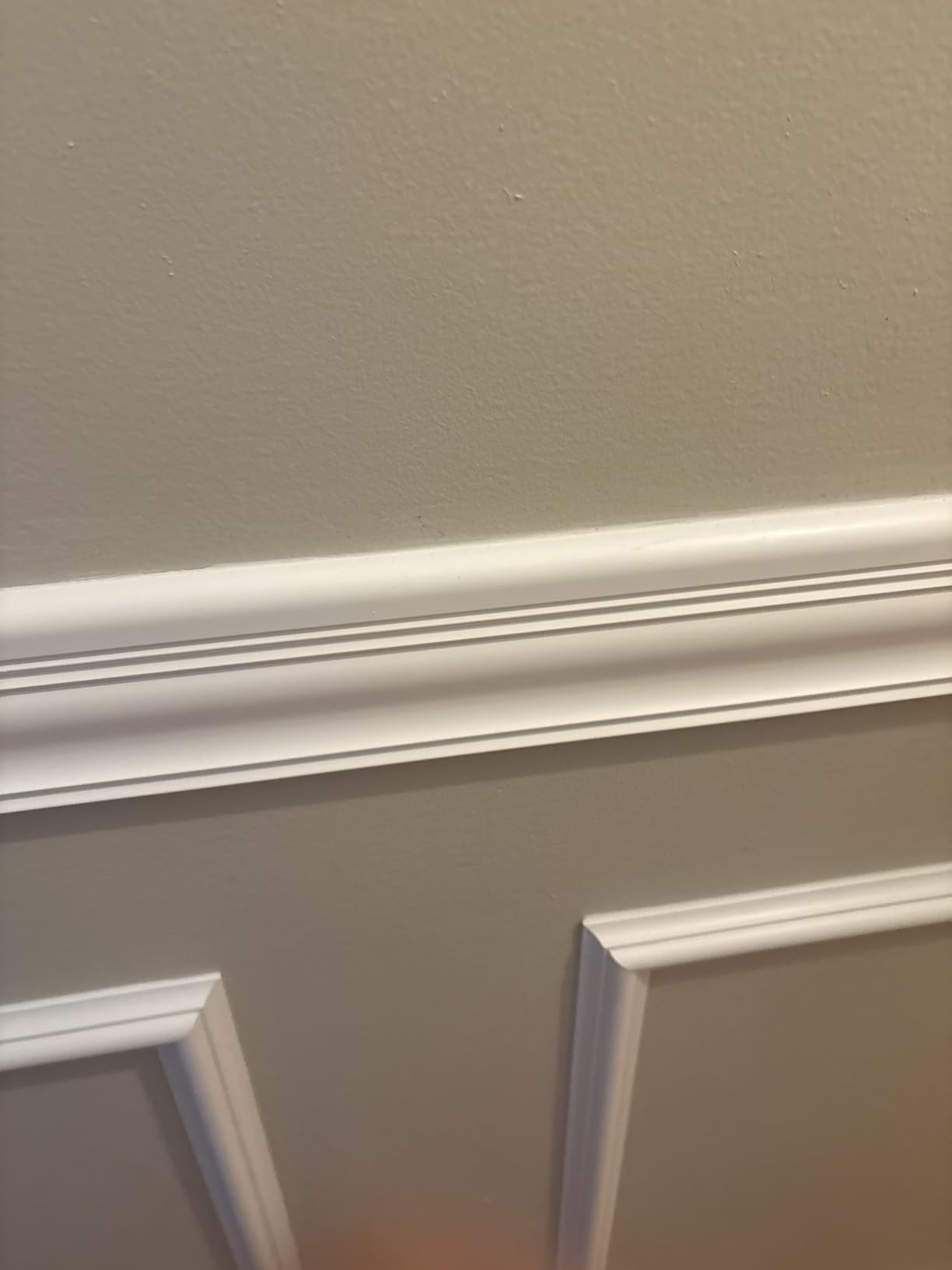 Art3d High Impact Crown Molding Trim for Ceiling, 10-Pack, 47 ft, White customer photo 1