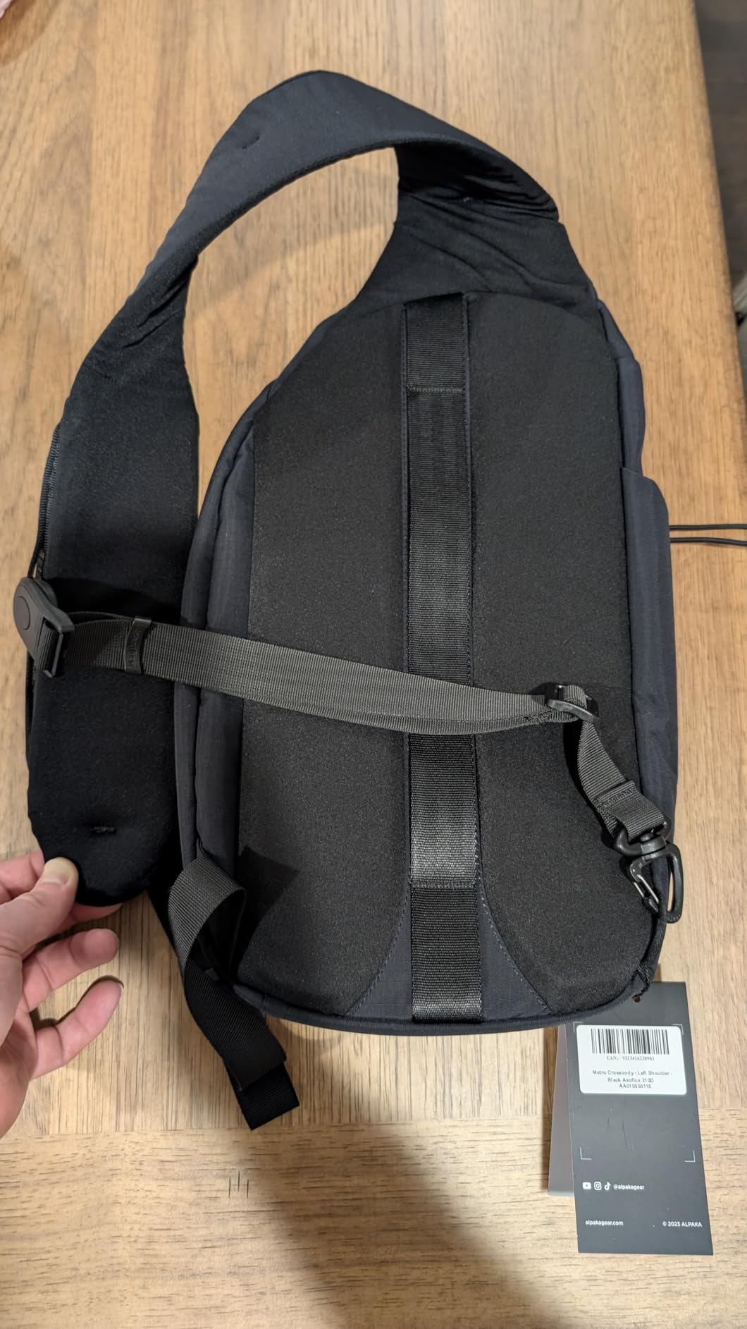 ALPAKA Metro Crossbody - Crossbody Bag Men, Sling Backpack - Fits 11