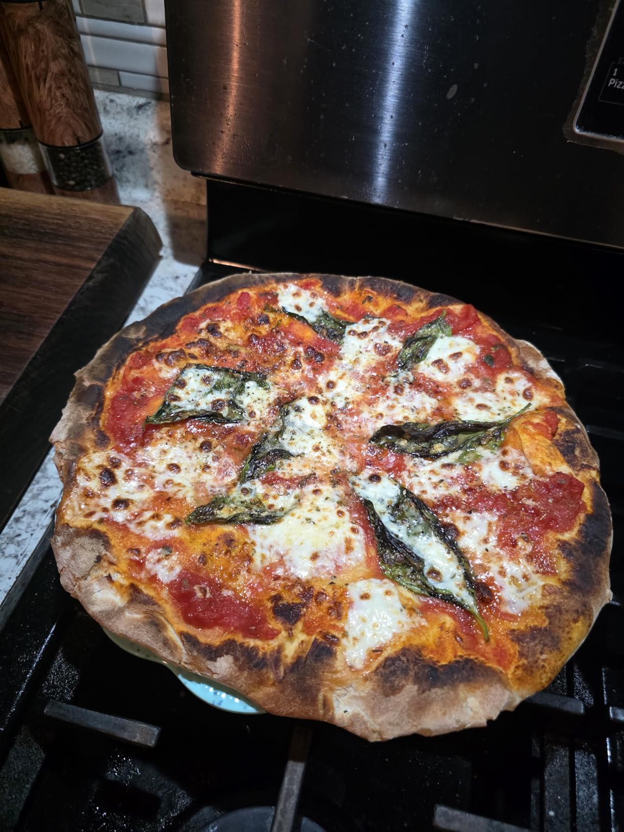 Ooni Karu 2 Multi-Fuel Outdoor Pizza Oven - Wood and Gas Outdoor Pizza Oven with Pizza Stone & Intergrated Thermometer, Pizza Oven Outdoor, Dual Fuel 12 Inch Pizza Maker, Outdoor Cooking Grill customer photo 2