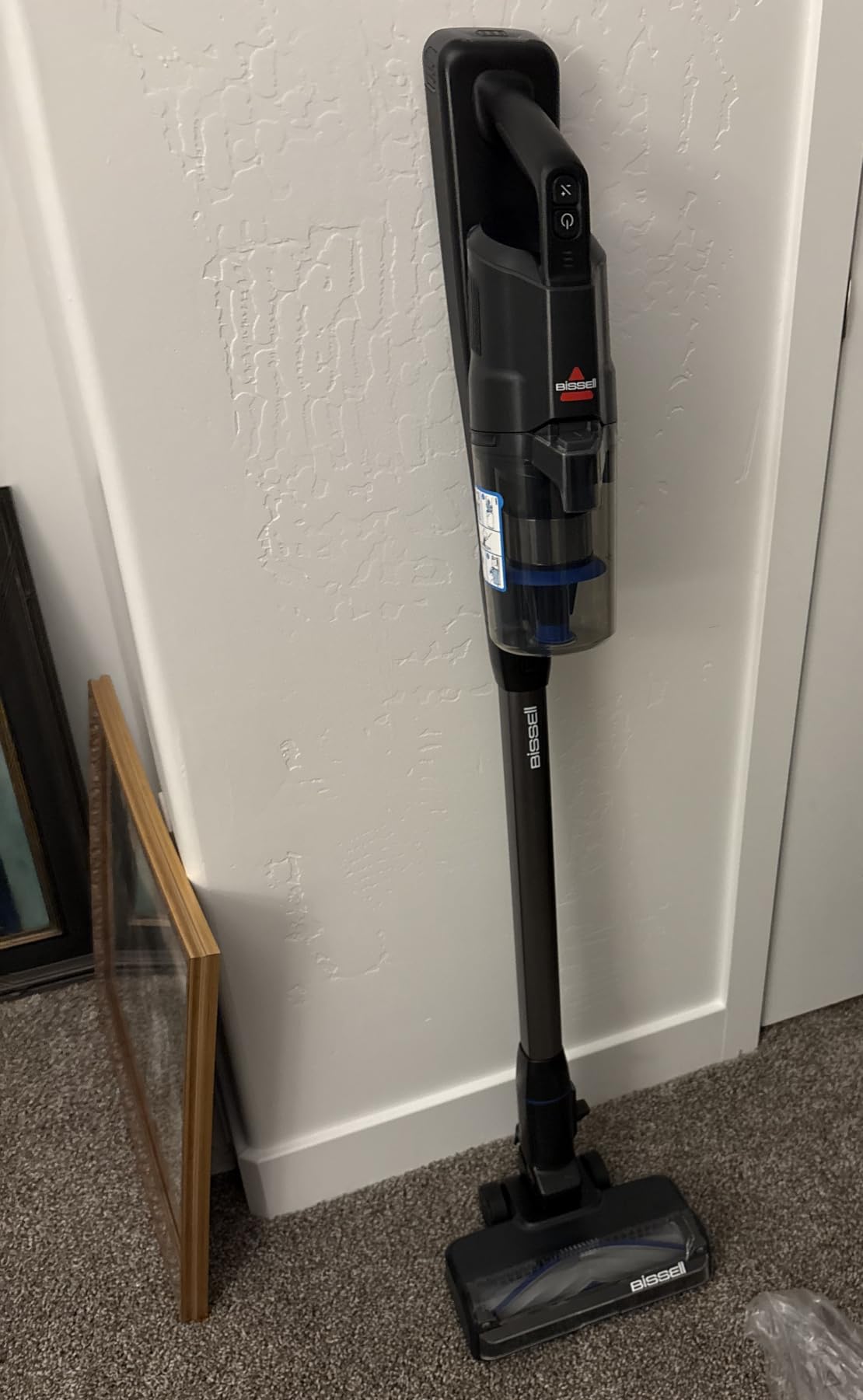 Bissell PowerClean FurGuard 280W Self-Standing Cordless Vacuum, 4039 | Self-cleaning brush roll, wall mount, removable battery, upholstery tool customer photo 1