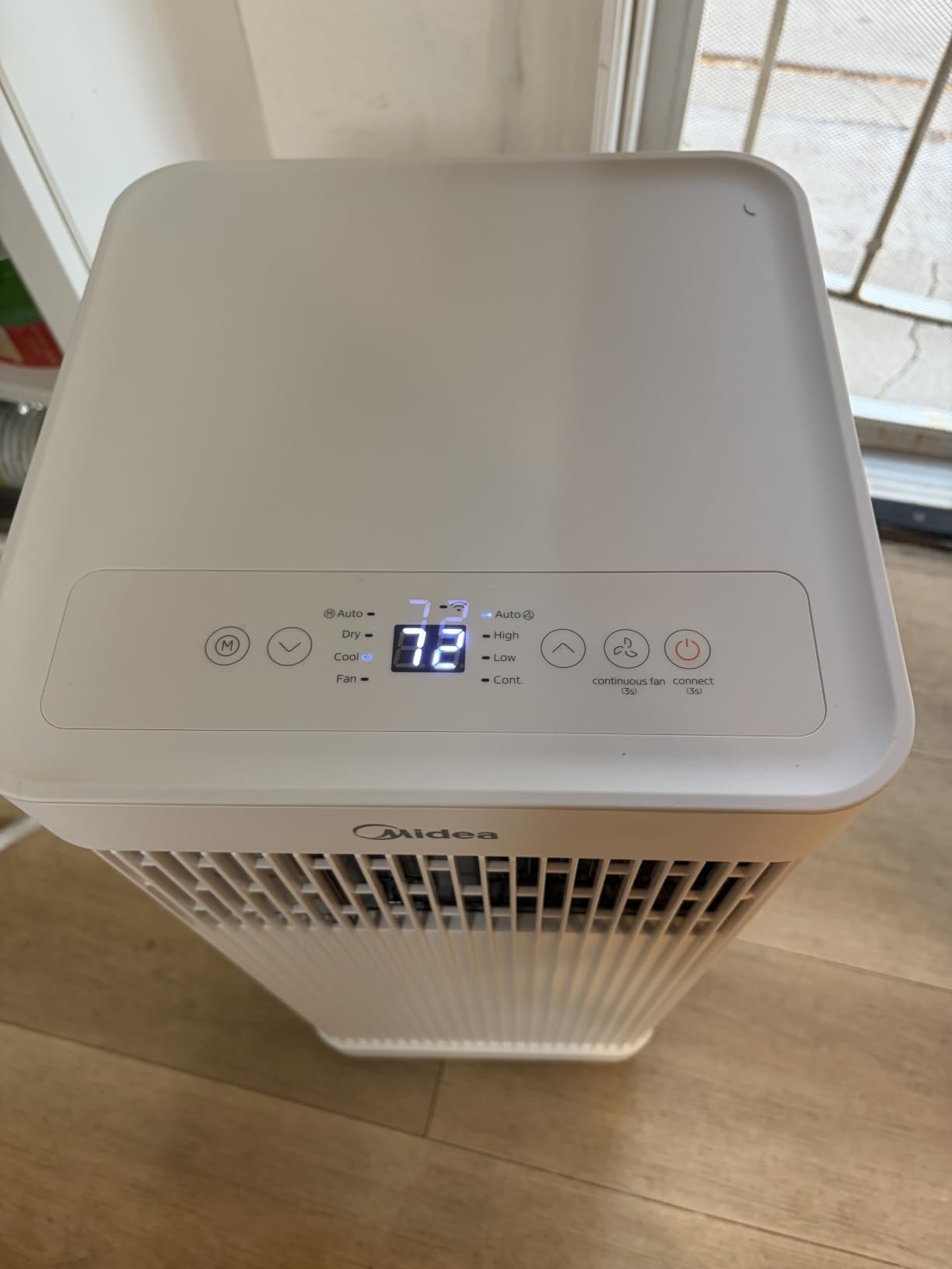 Midea 8,500 BTU ASHRAE Portable Air Conditioner, Cools up to 150 Sq. Ft. | 5,000 BTU SACC Portable AC, Smart APP & Remote Control, with Dehumidifier & Fan mode, Window Kit, Easy-to-use and Install customer photo 1