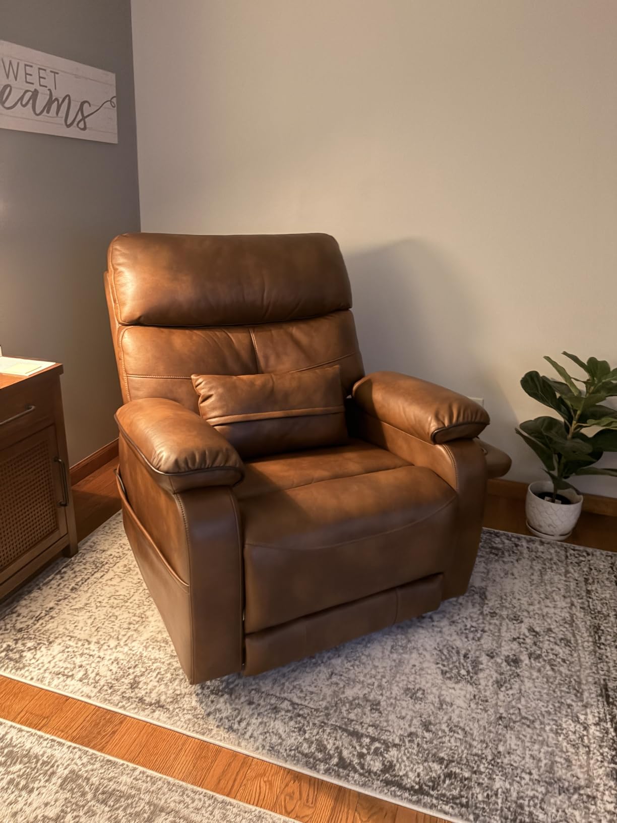 Dual Motor Power Lift Recliner Chair for Adult & Elderly, Leather, Beige | Infinite Position Lay Flat Lift Chair with Heat & Massage, Cup Holder, Lumbar Pillow, Wireless Charger, USB Ports customer photo 2