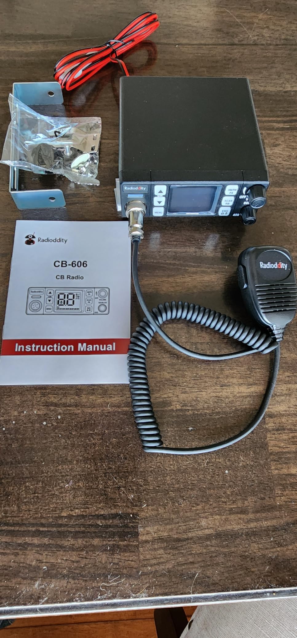Radioddity CB-606 CB Radio AM/FM/PA, 40 Channels, 4W, Compact Mobile Transceiver 2.2
