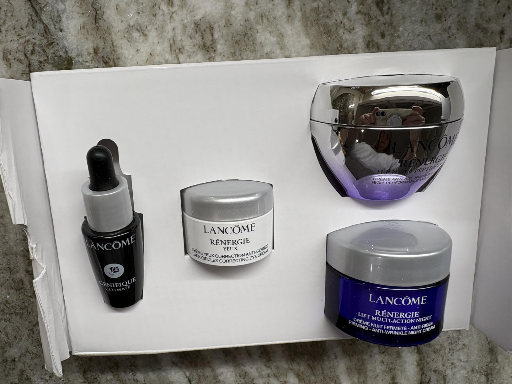 Lancôme Rénergie Skincare Trial Gift Set -Trial Set for Anti-aging Skincare Routine With Genifique Ultimate, Rénergie Day/Night Cream, and Eye Cream (1.6 Fl Oz) customer photo 1