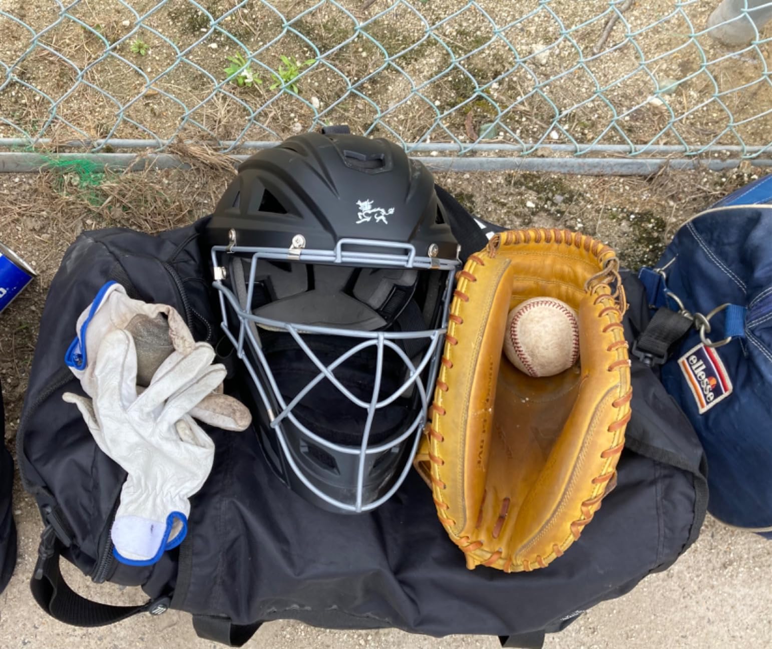 Baseball Catchers Helmet Matte (Large 7-71/2 inch) customer photo 1