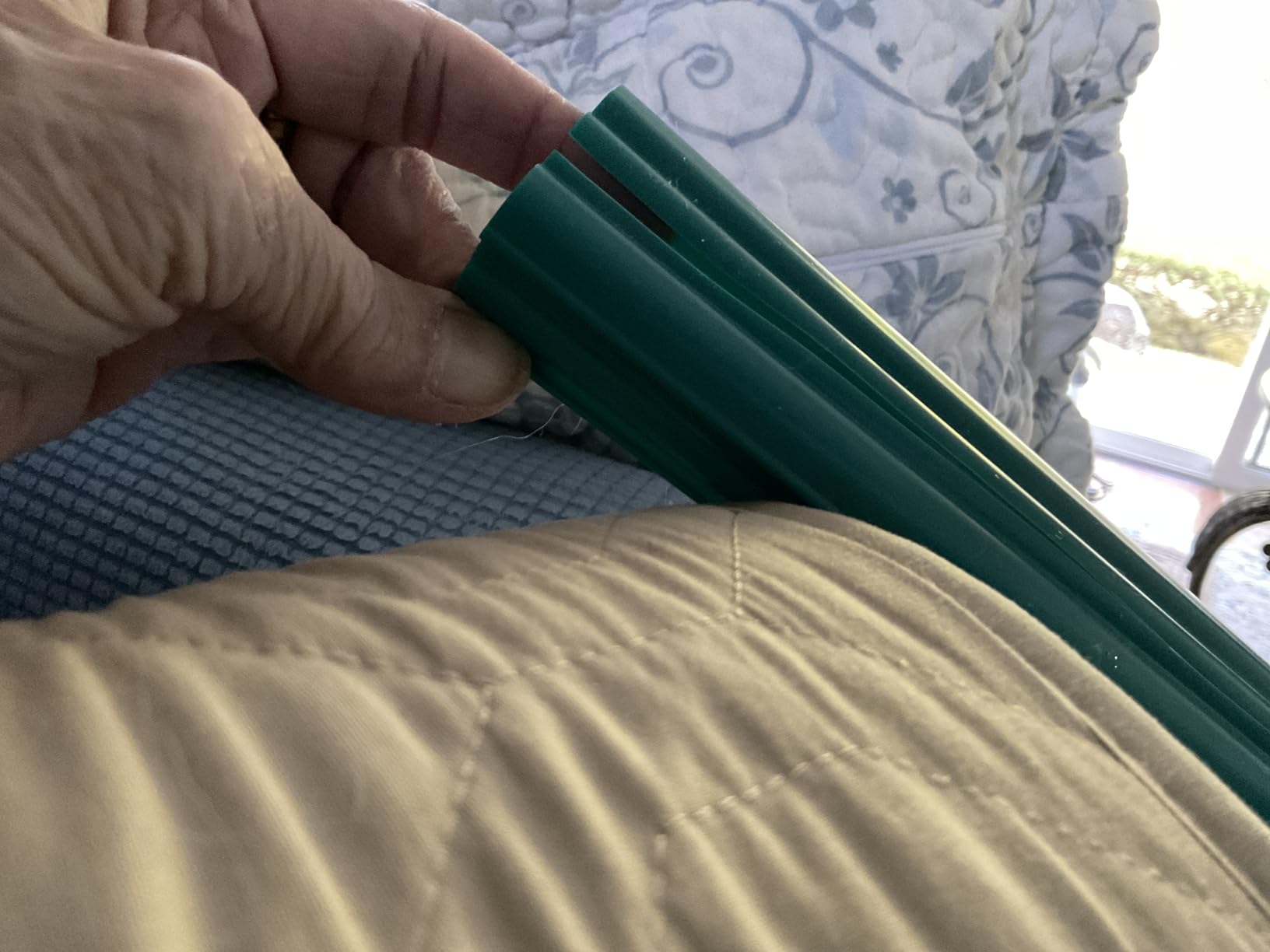 Table Top Hoop Quilting Frames | Hoop Quilting Frames for Domestic Machines (Mini Quilter Beginner Hoop Quilting Frame) customer photo 1